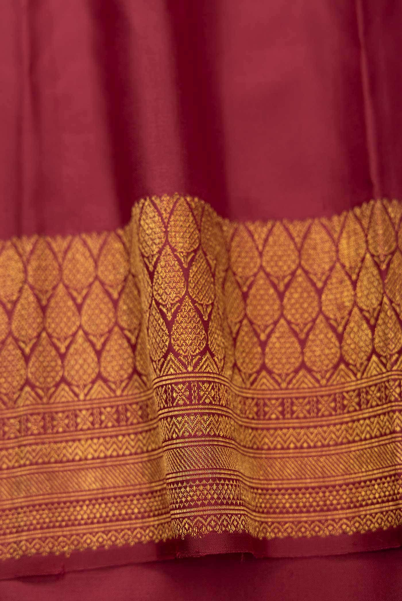 Pure Silk Pure Zari Maroon Dual Tone Kanchipuram Saree