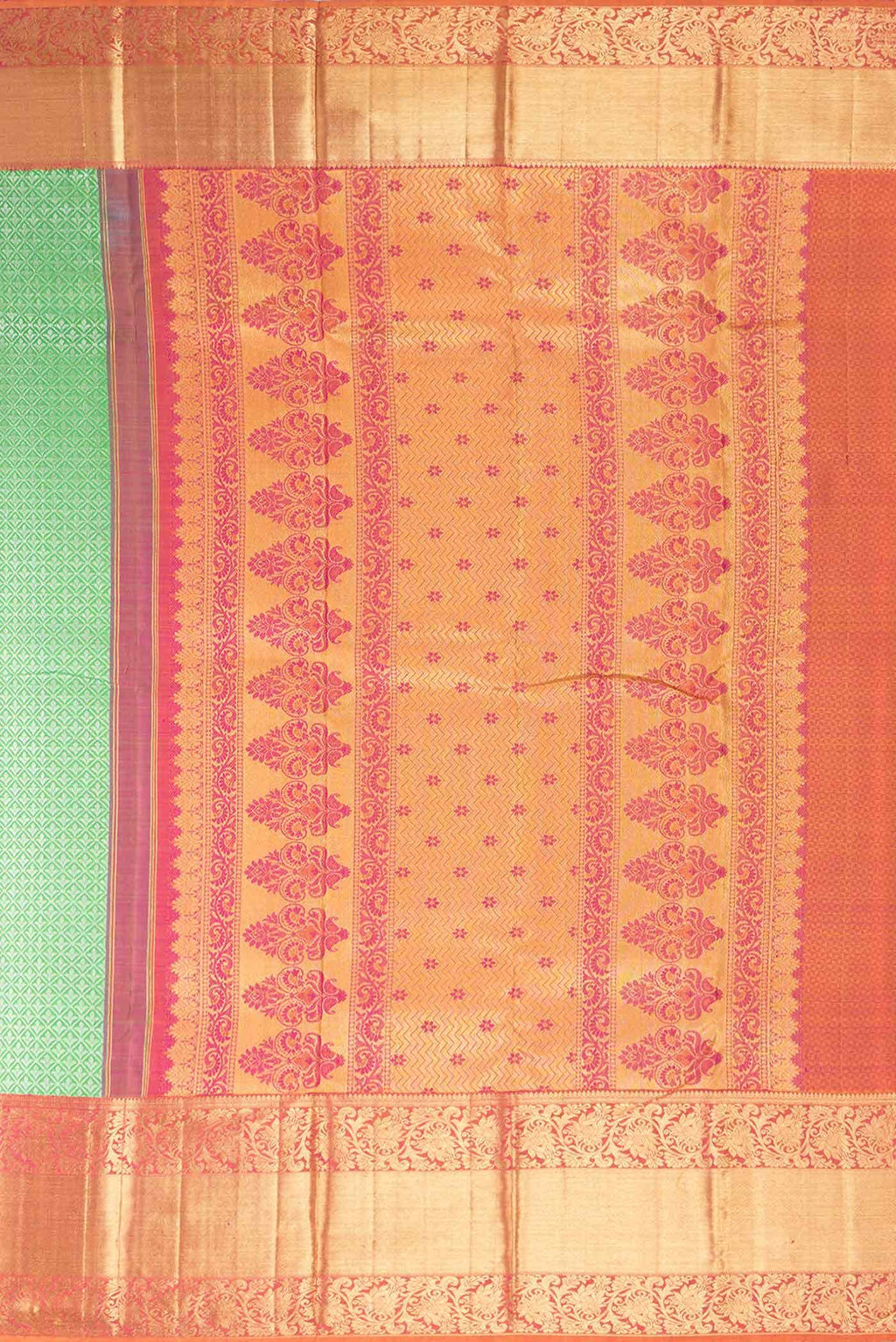 Parrot Green Dual Tone Kanchipuram Silk Saree
