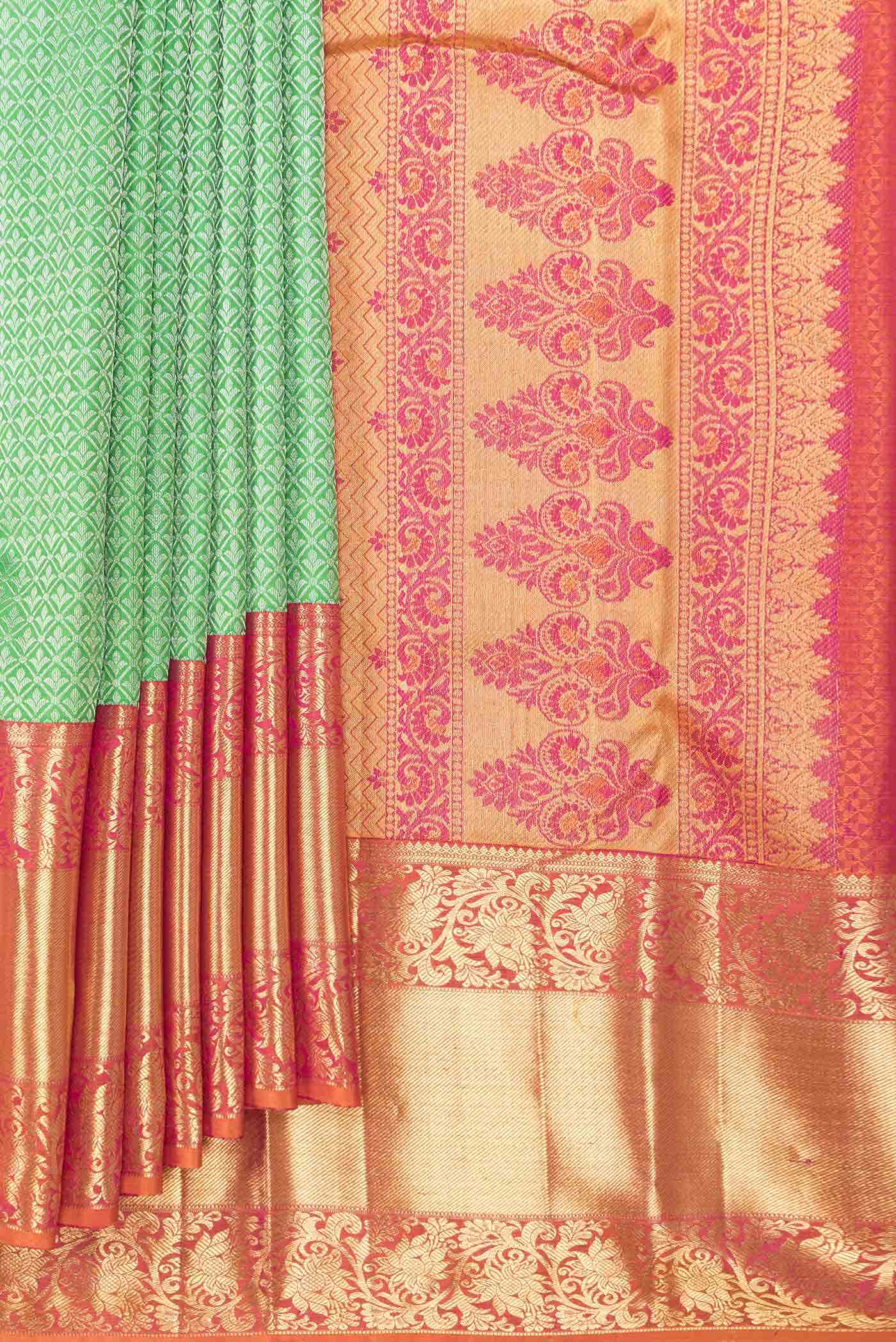 Parrot Green Dual Tone Kanchipuram Silk Saree