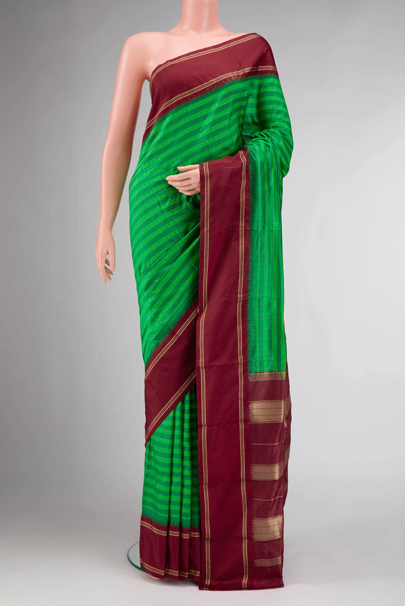 Green Dual Tone Kanchipuram Silk Saree