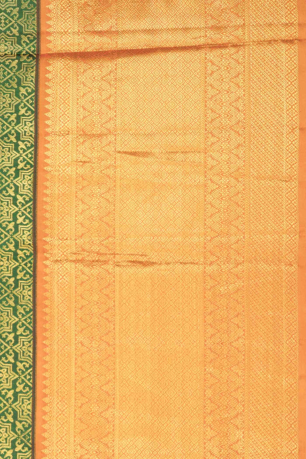 Green Dual Tone Kanchipuram Silk Saree
