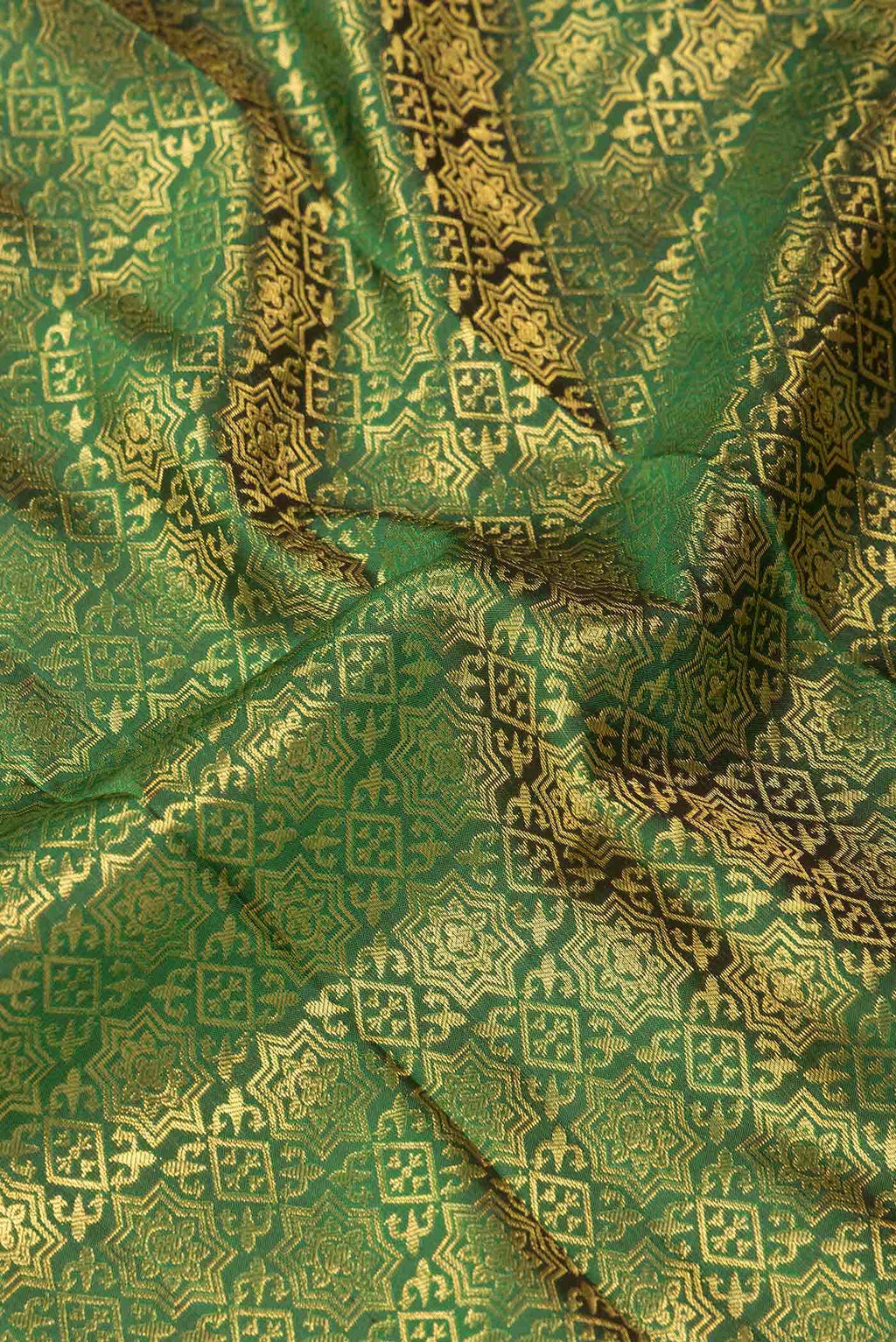 Green Dual Tone Kanchipuram Silk Saree