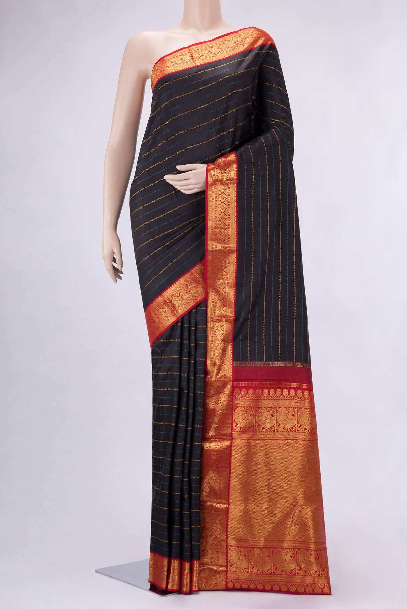 Pure Silk Pure Zari Black Dual Tone Kanchipuram Saree