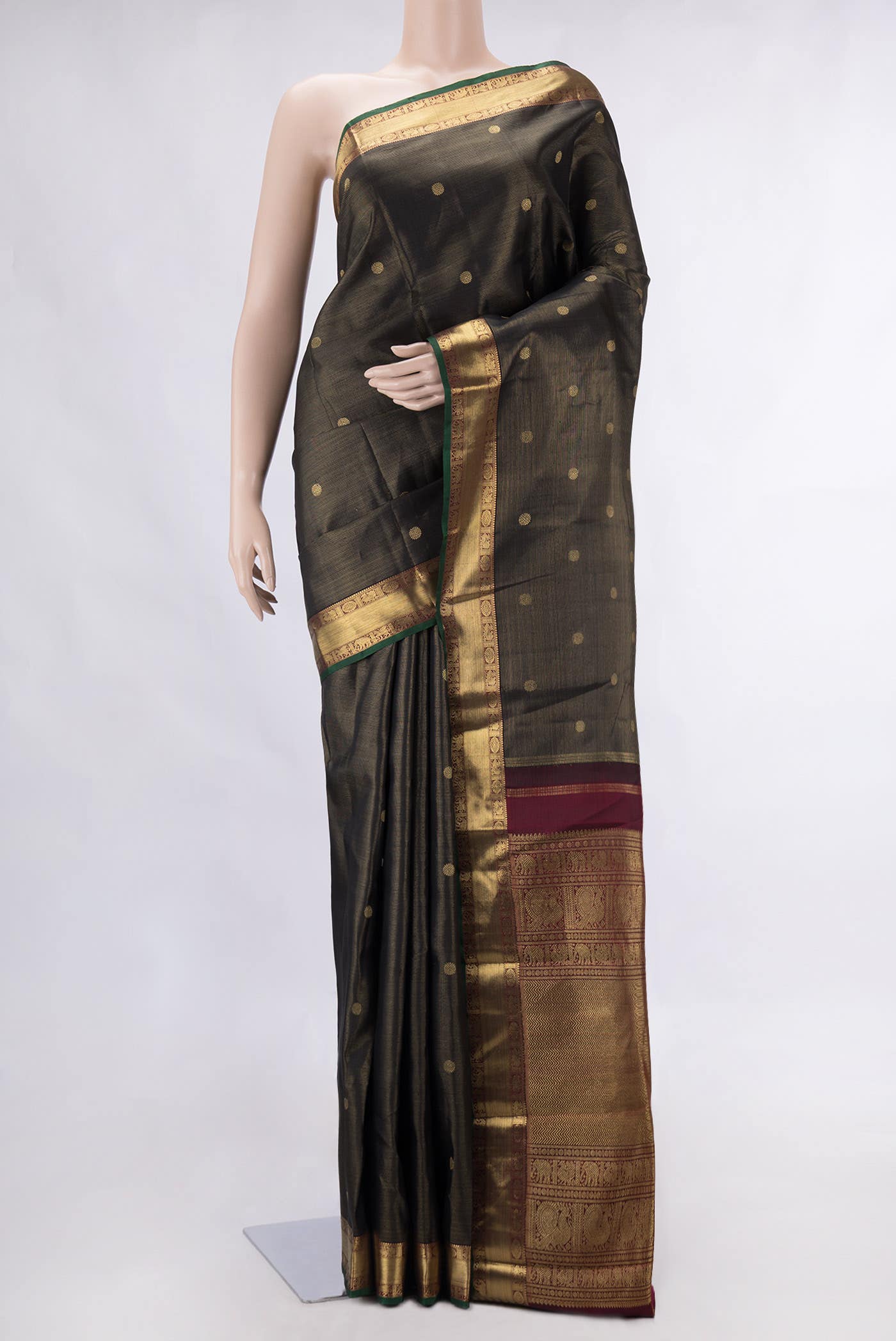 Pure Silk Pure Zari Black Dual Tone Kanchipuram Saree