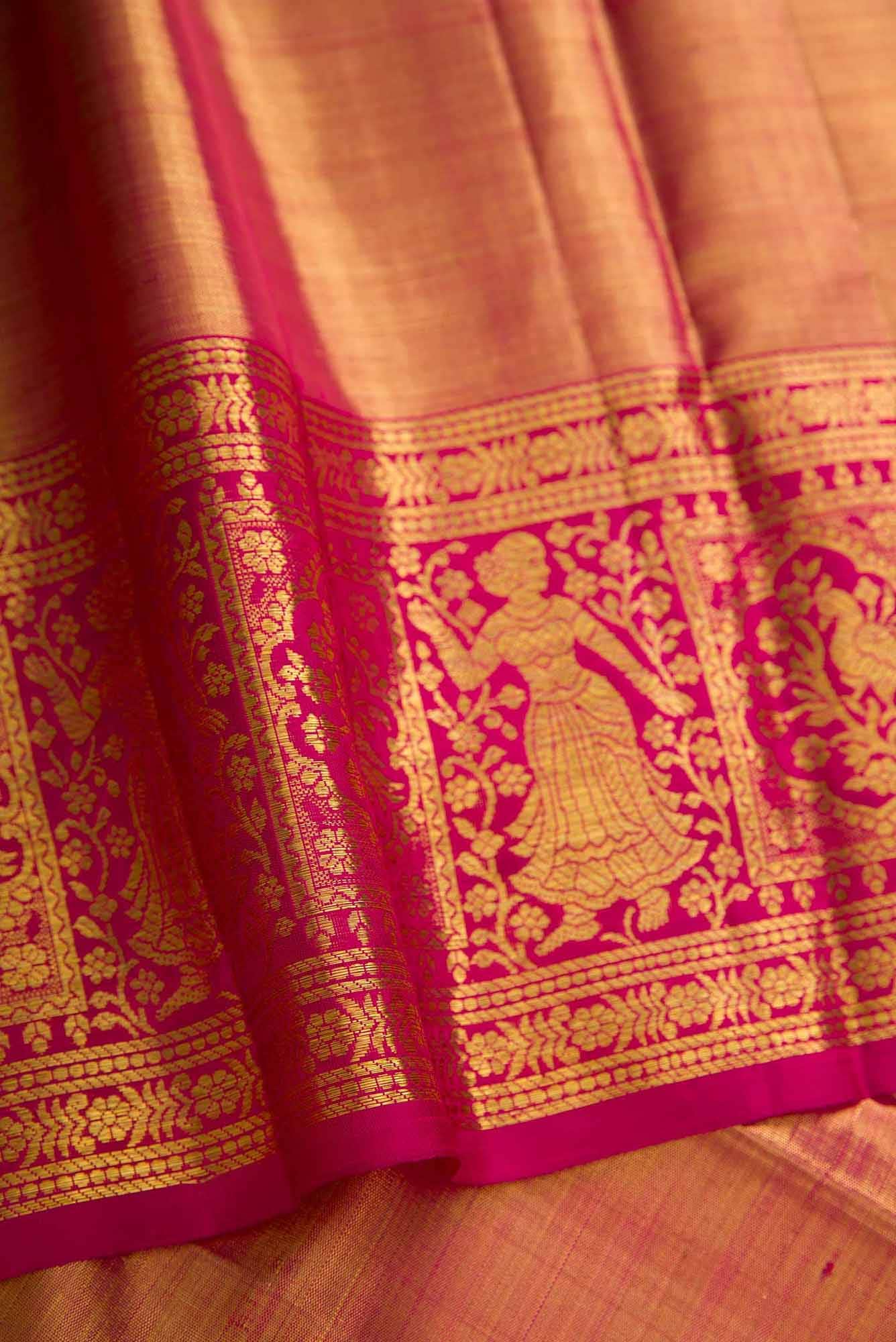 Parrot Green Kanchipuram Tissue Silk Saree