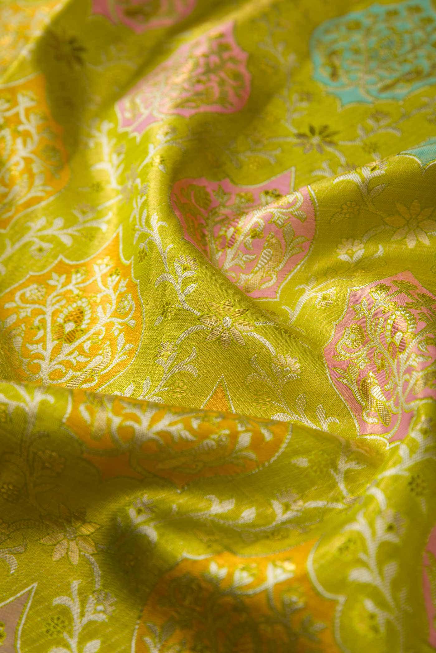 Parrot Green Kanchipuram Tissue Silk Saree