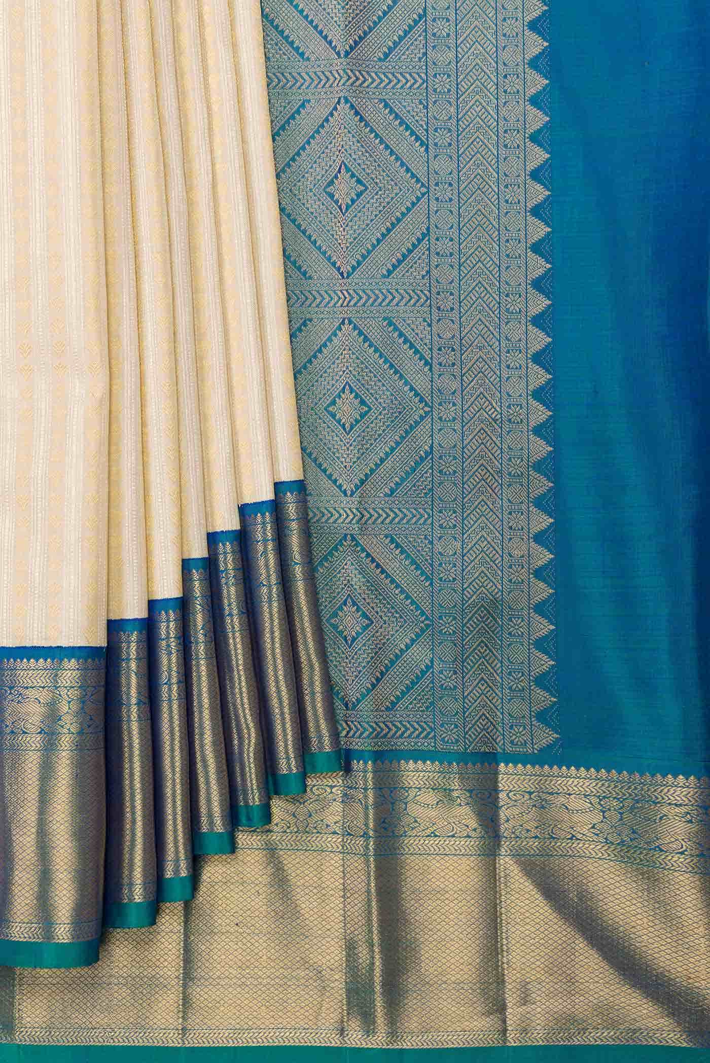 Sandal Dual Tone Kanchipuram Silk Saree