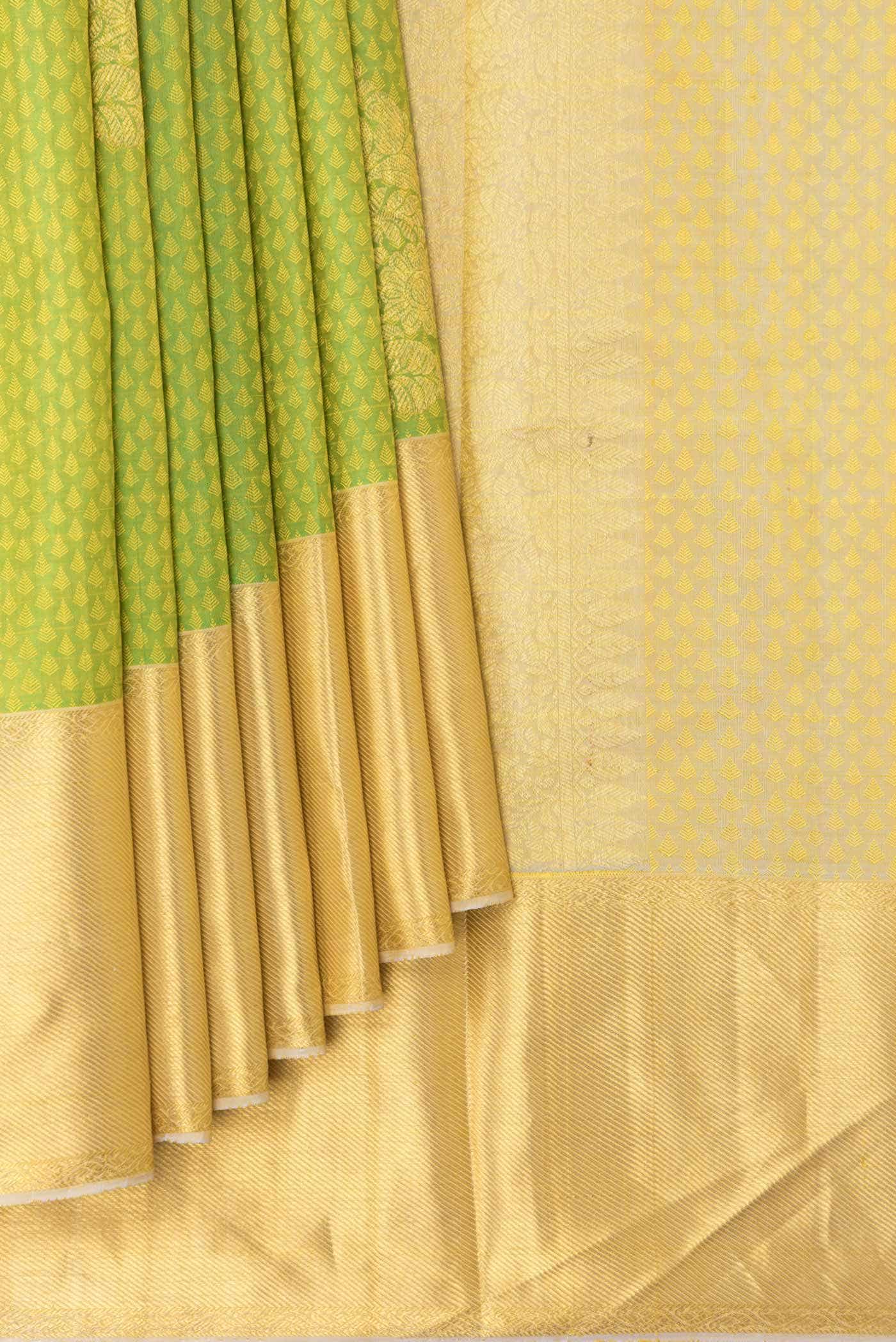 Parrot Green Dual Tone Kanchipuram Silk Saree