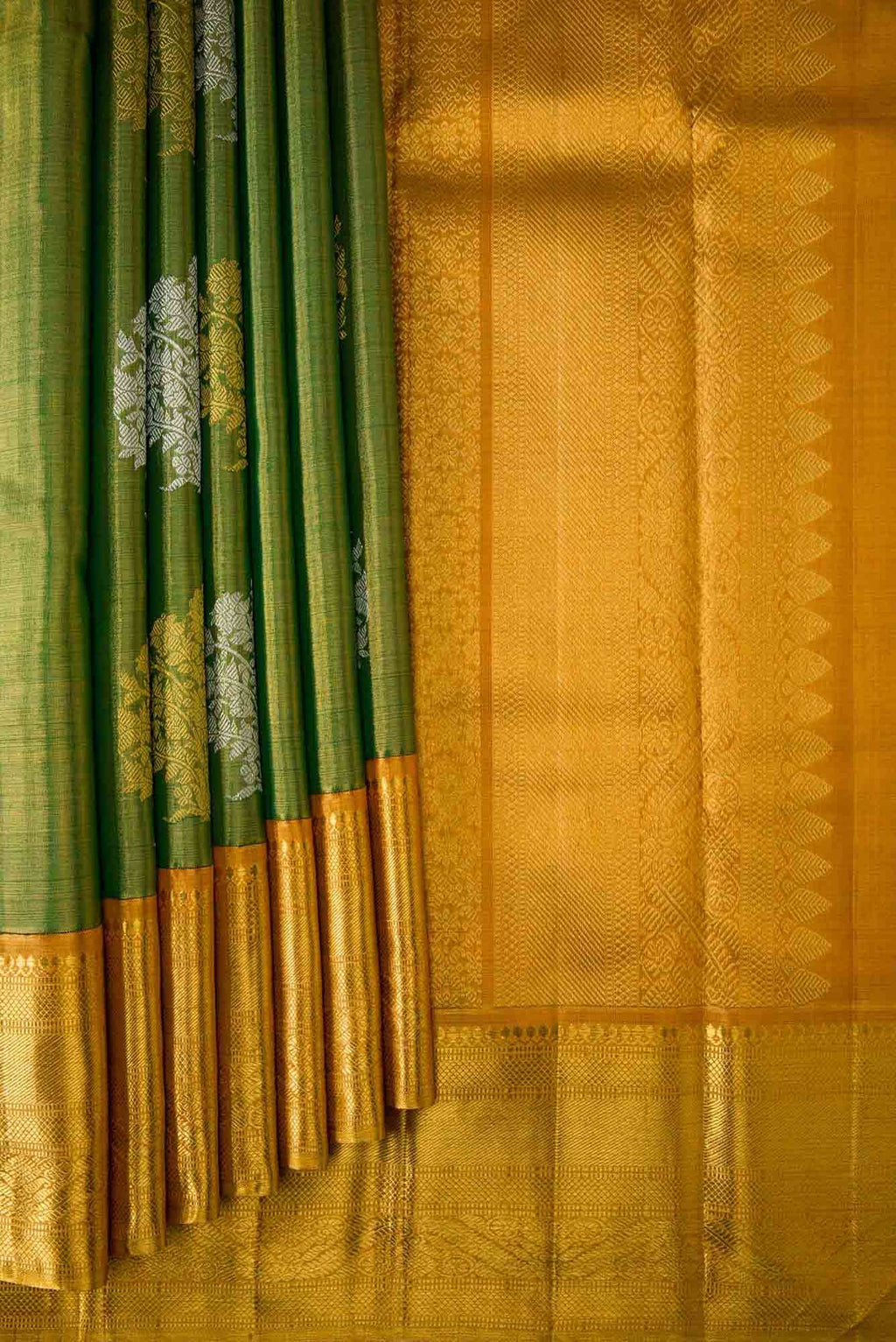 Green Kanchipuram Tissue Silk Saree