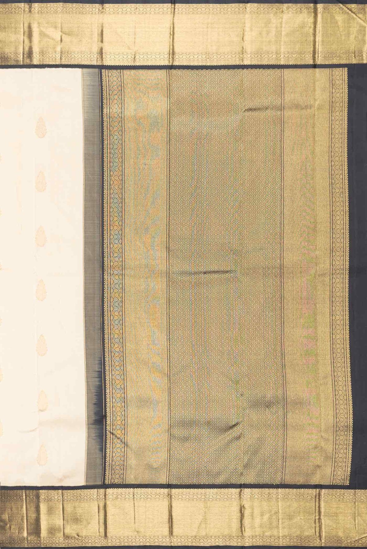 Pure Silk Pure Zari Sandal Dual Tone Kanjivaram Saree