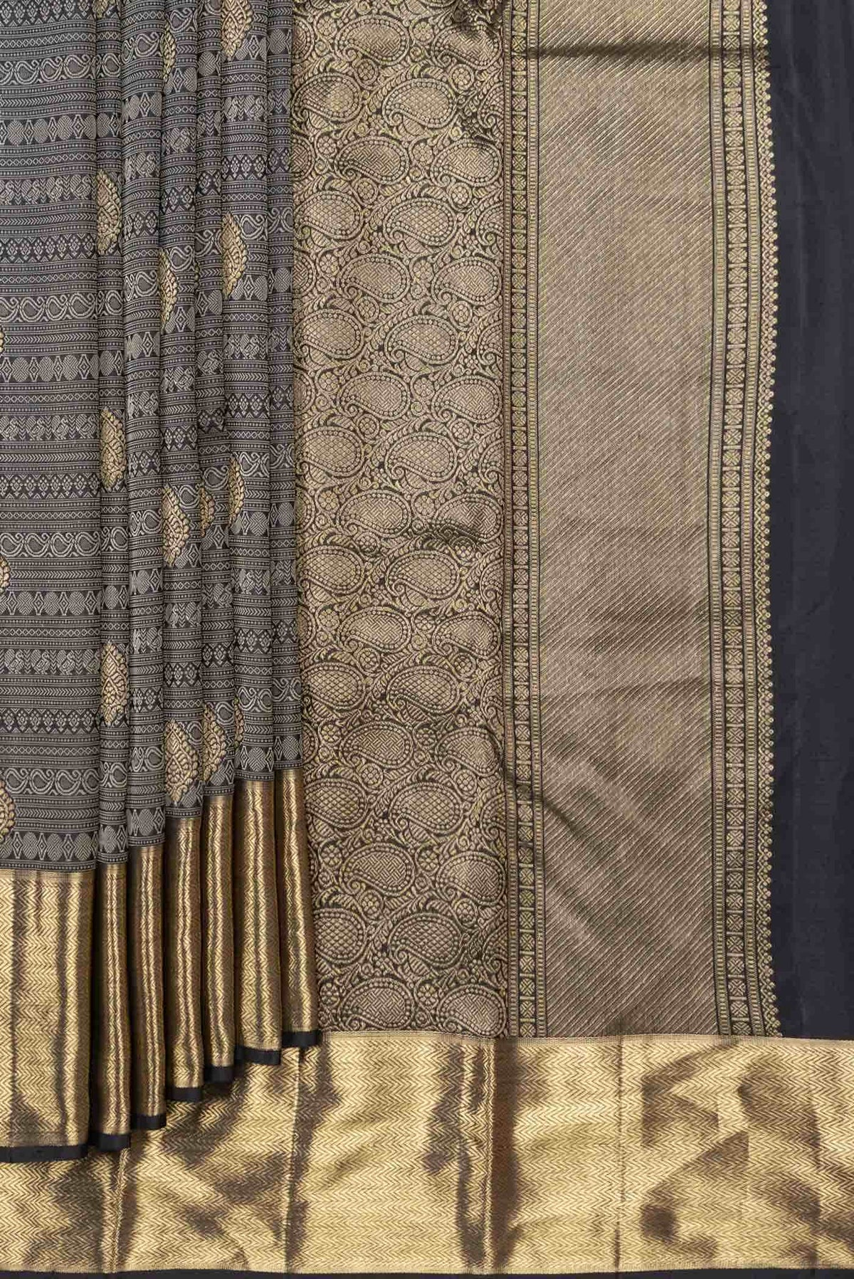 Pure Silk Pure Zari Black Kanjivaram Saree