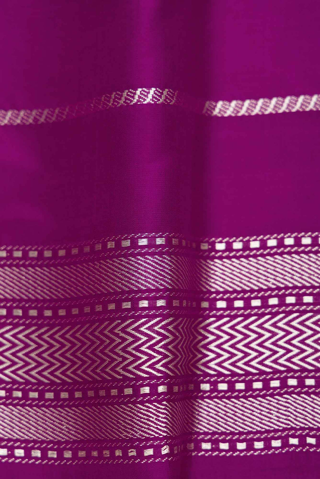 Pure Silk Pure Zari Purple Dual Tone Banarasi Saree