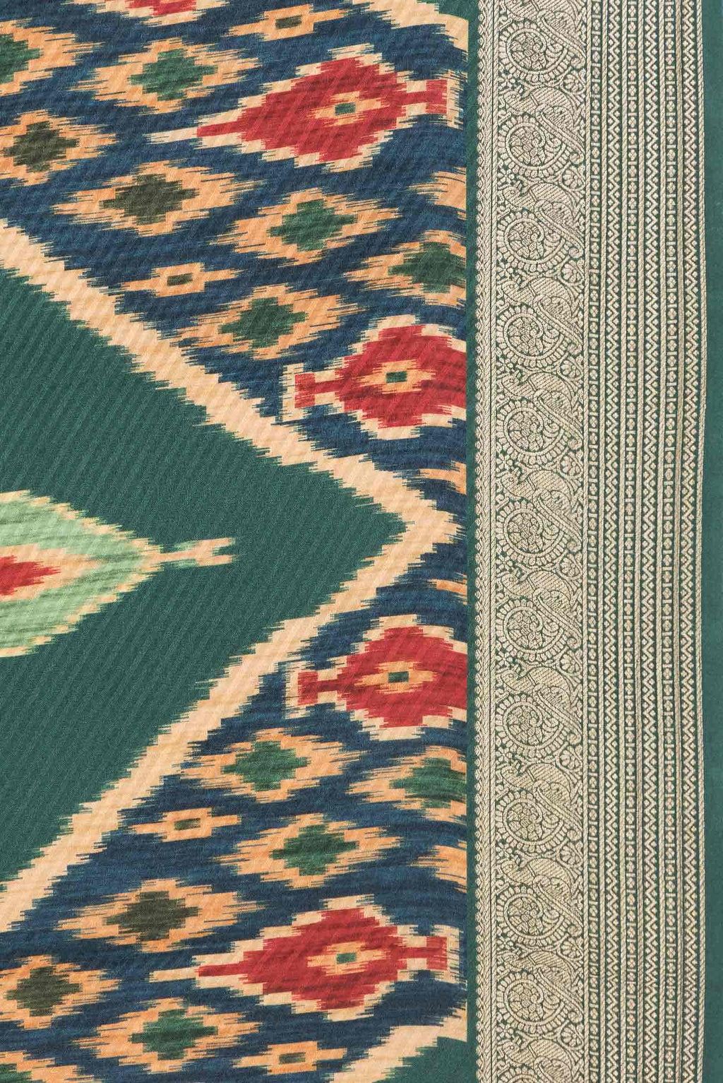 Green Dual Tone Mysore Crepe Saree