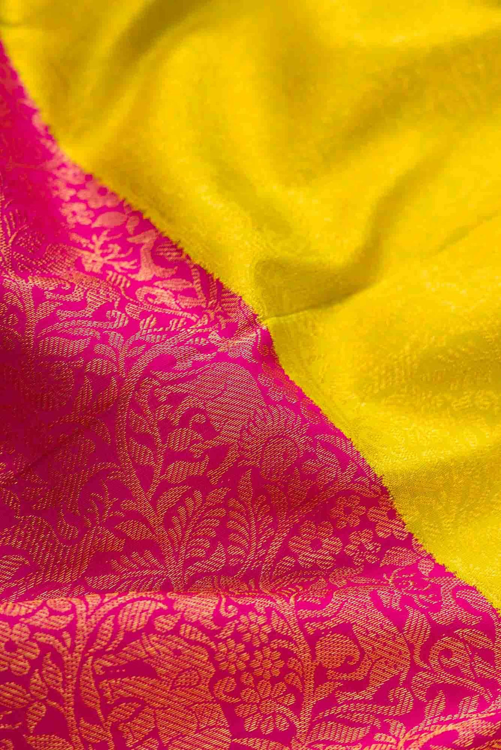 Pink and Parrot Green Dual Tone Kanchipuram Silk Saree
