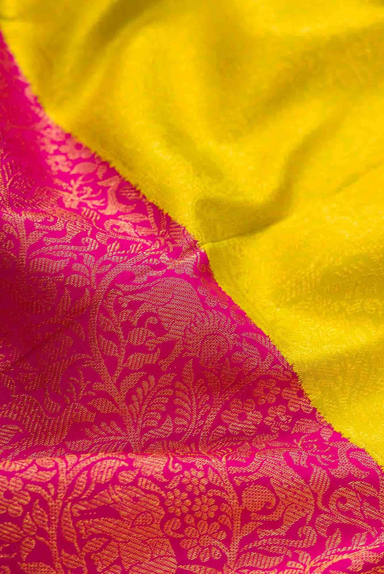 Pink and Parrot Green Dual Tone Kanchipuram Silk Saree