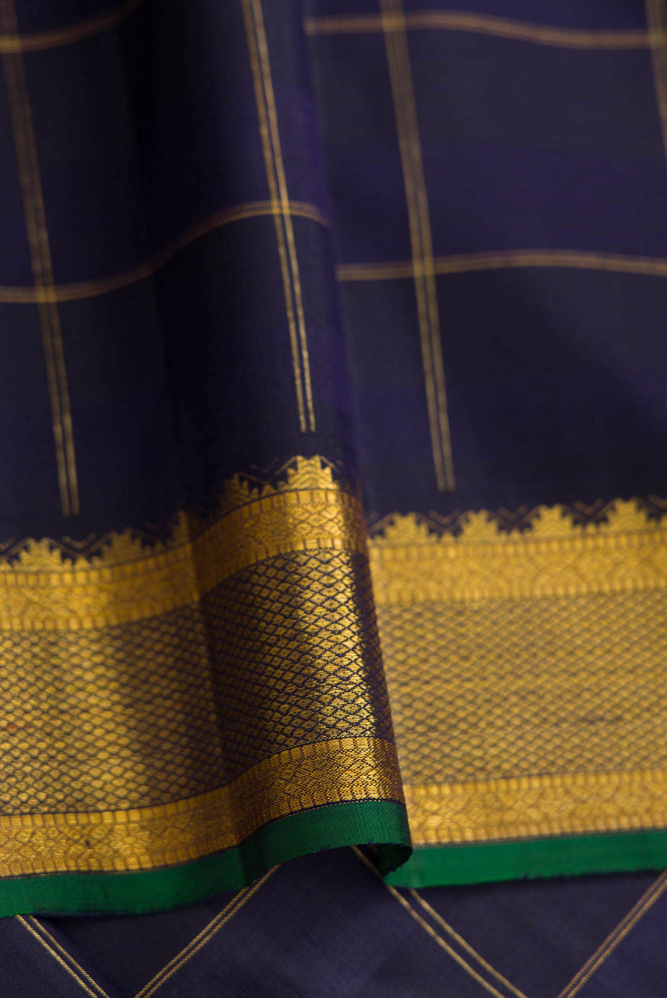 Pure Silk Pure Zari Purple and Pink Dual Tone Kanchipuram Saree