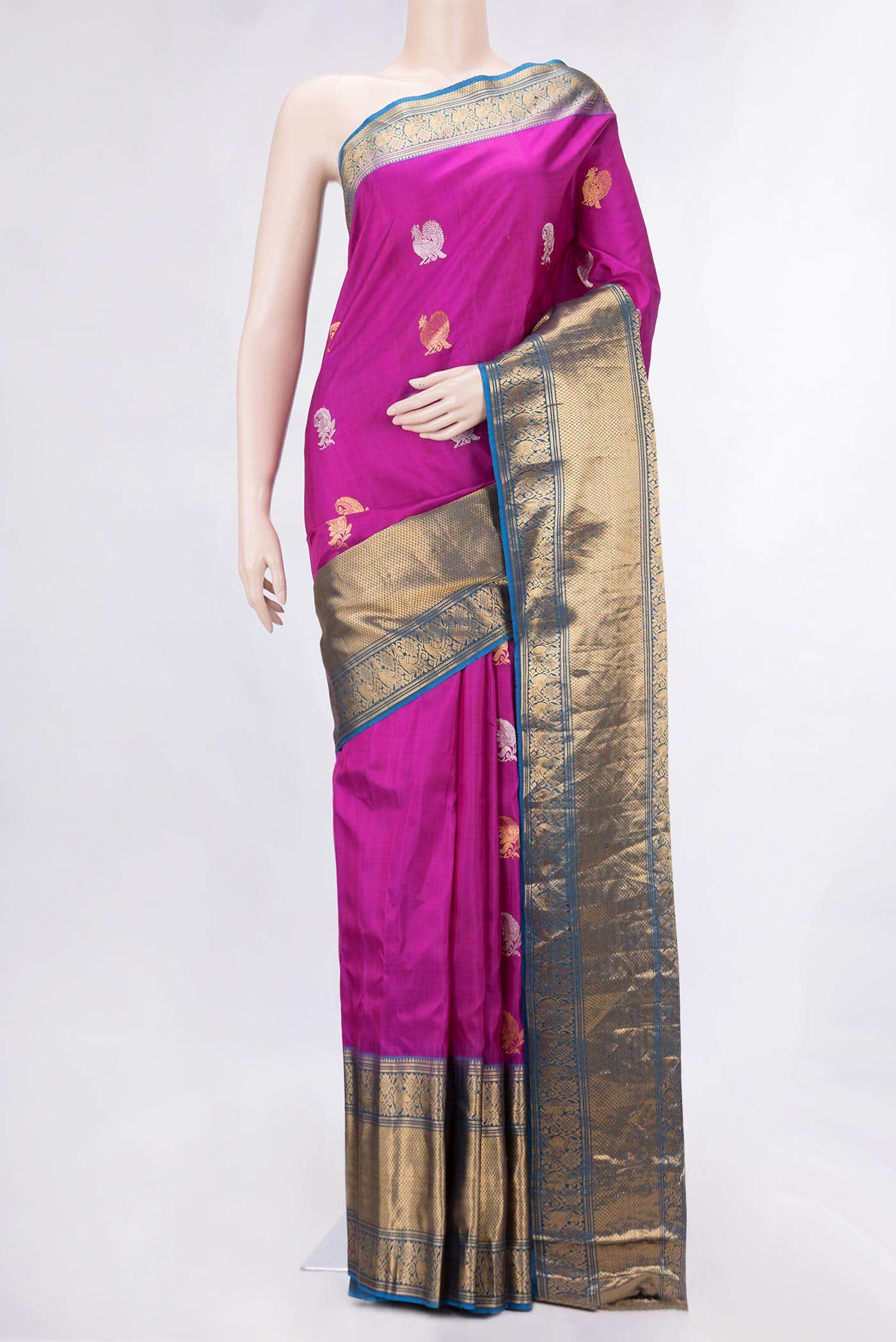 Magenta Dual Tone Gadwal Silk Saree
