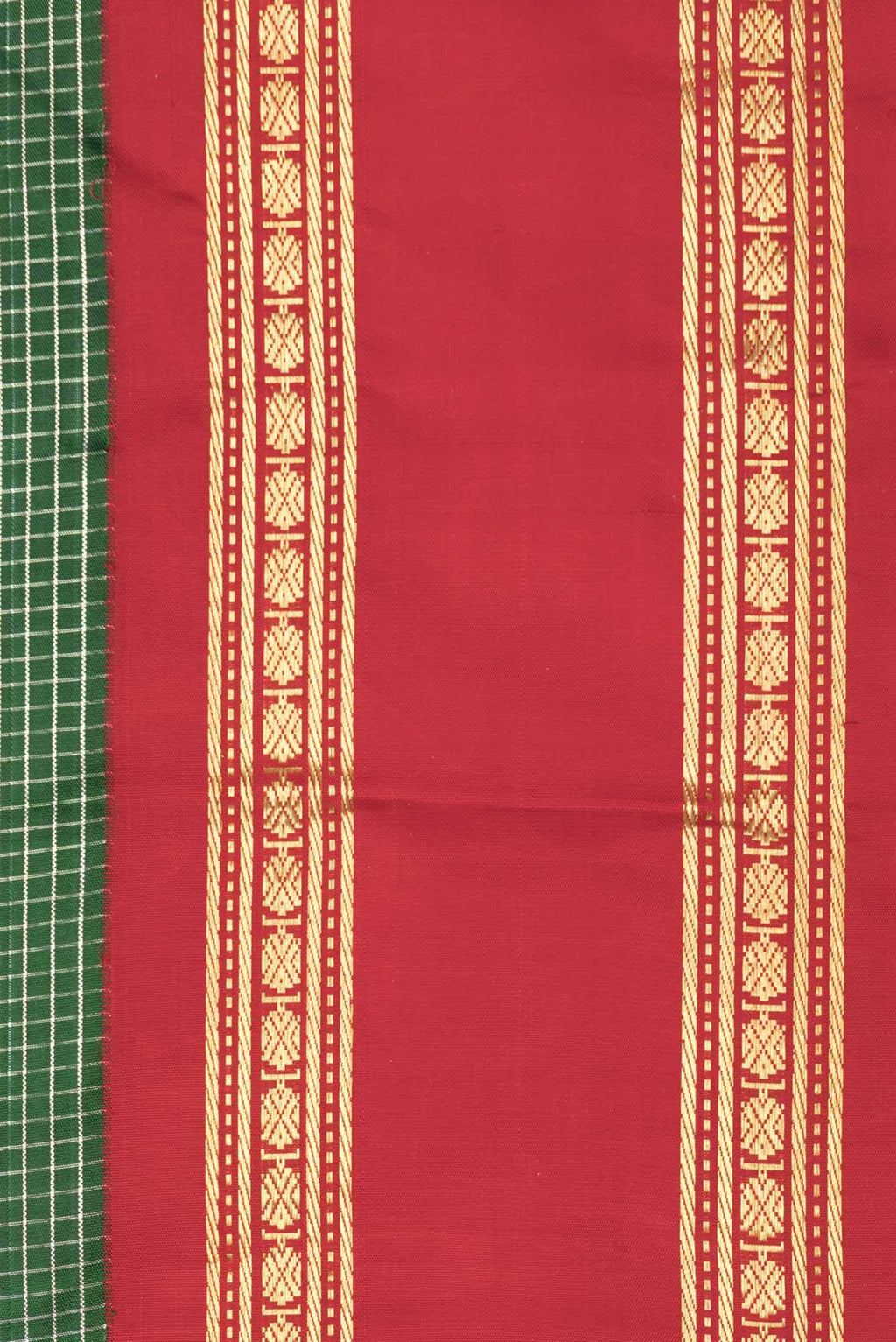 Green Dual Tone Kanchipuram Silk Saree