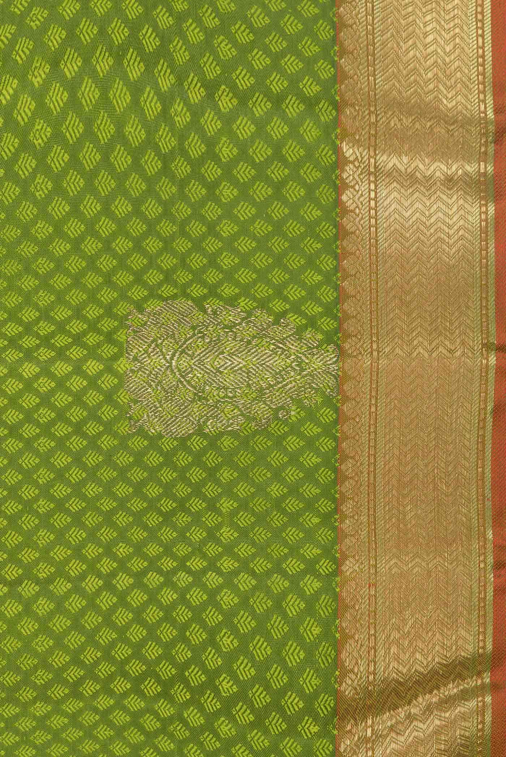 Pure Silk Pure Zari Parrot Green Dual Tone Kanchipuram Saree