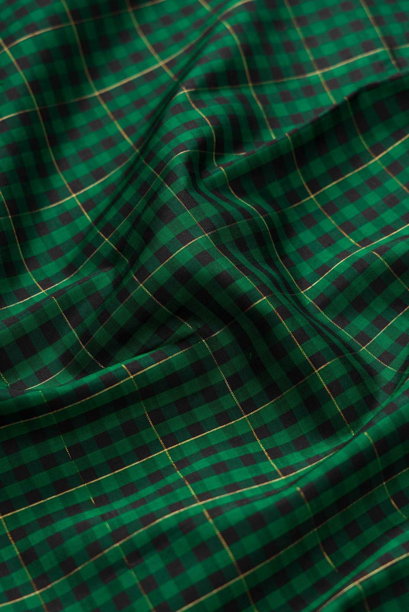 Pure Silk Pure Zari Black and Green Dual Tone Kanchipuram Saree