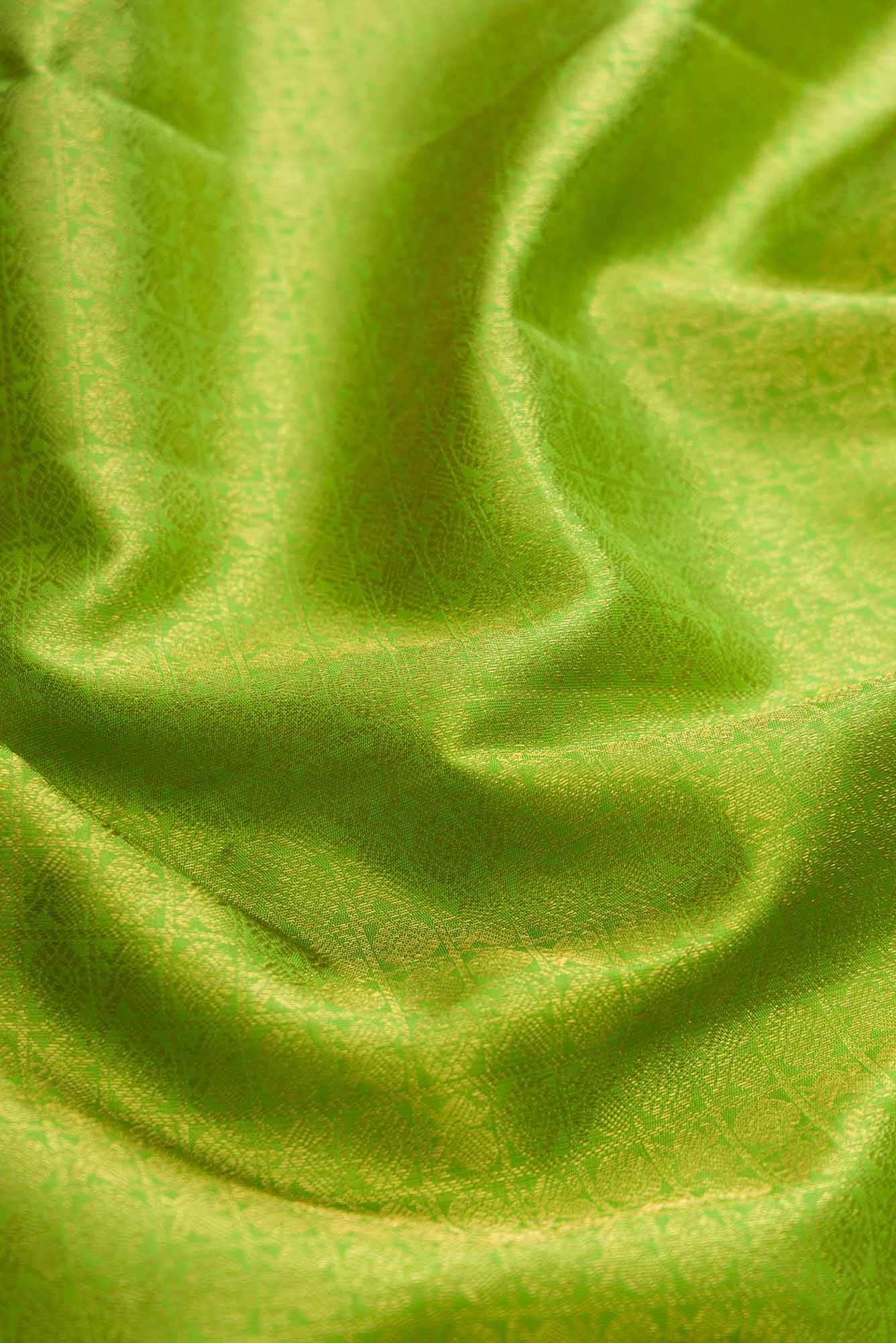 Pure Silk Pure Zari Parrot Green Dual Tone Kanchipuram Saree