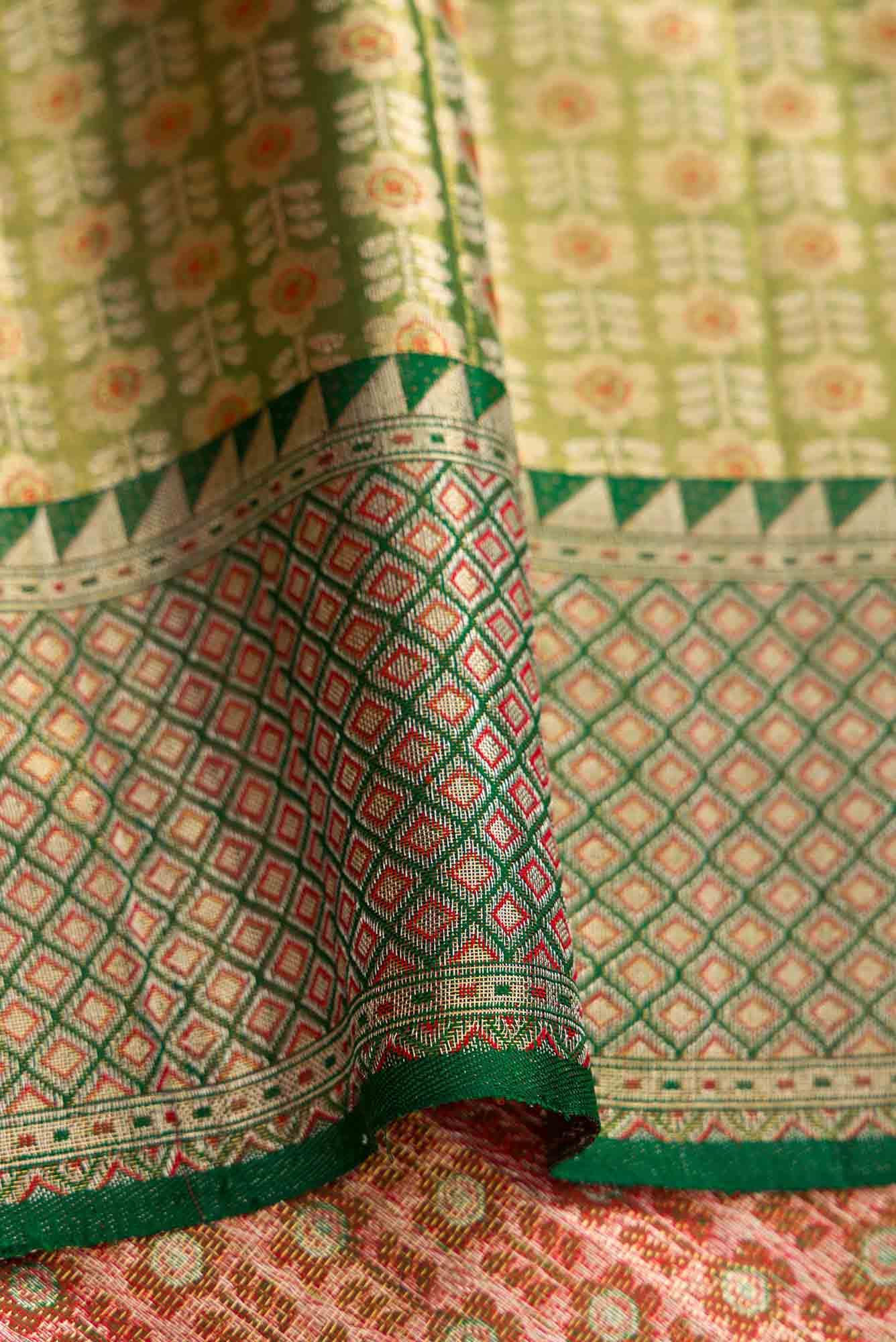 Lavender Dual Tone Kanchipuram Tissue Silk Saree