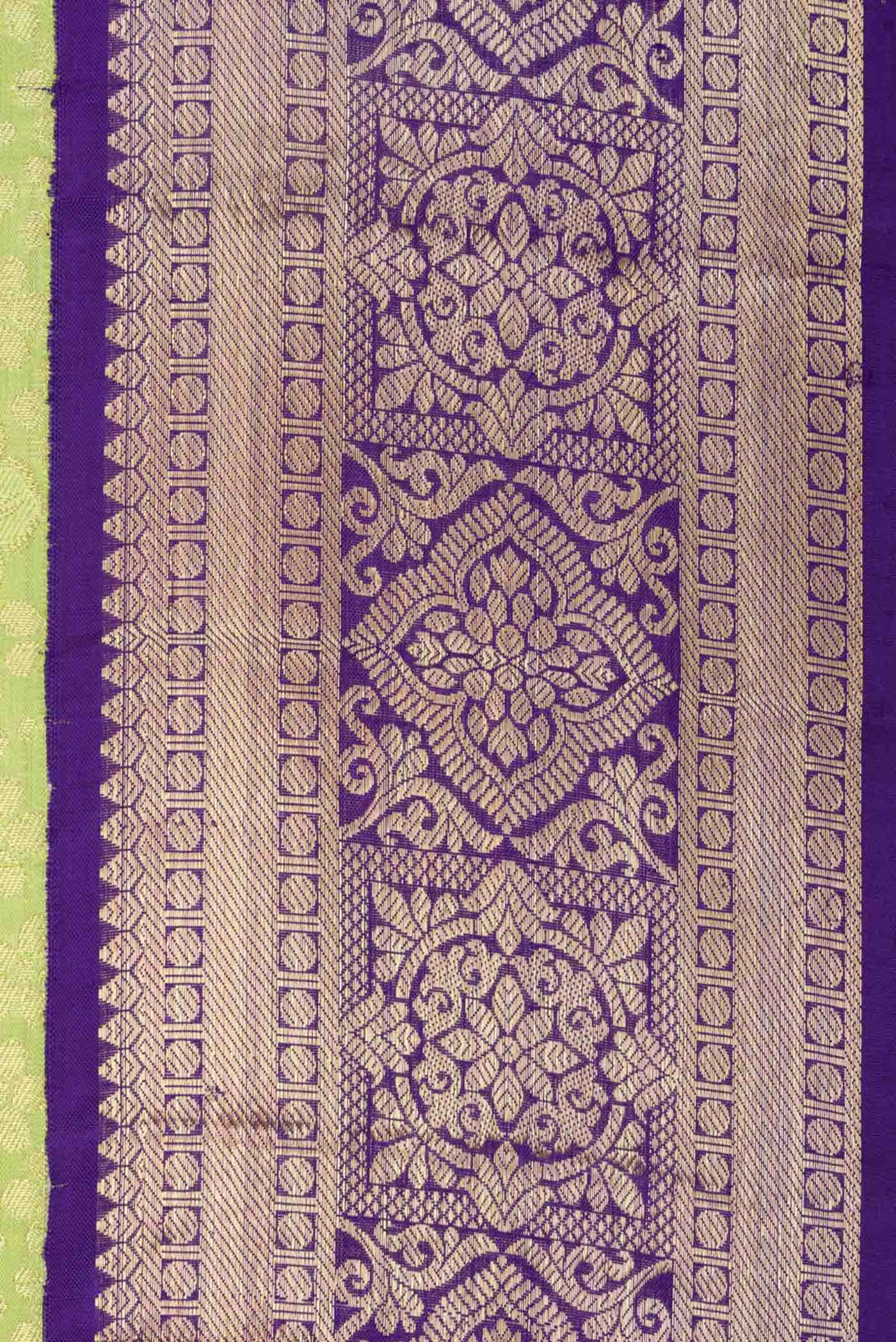 Parrot Green Kanchipuram Silk Saree
