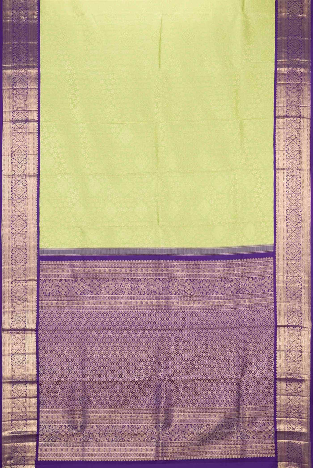 Parrot Green Kanchipuram Silk Saree