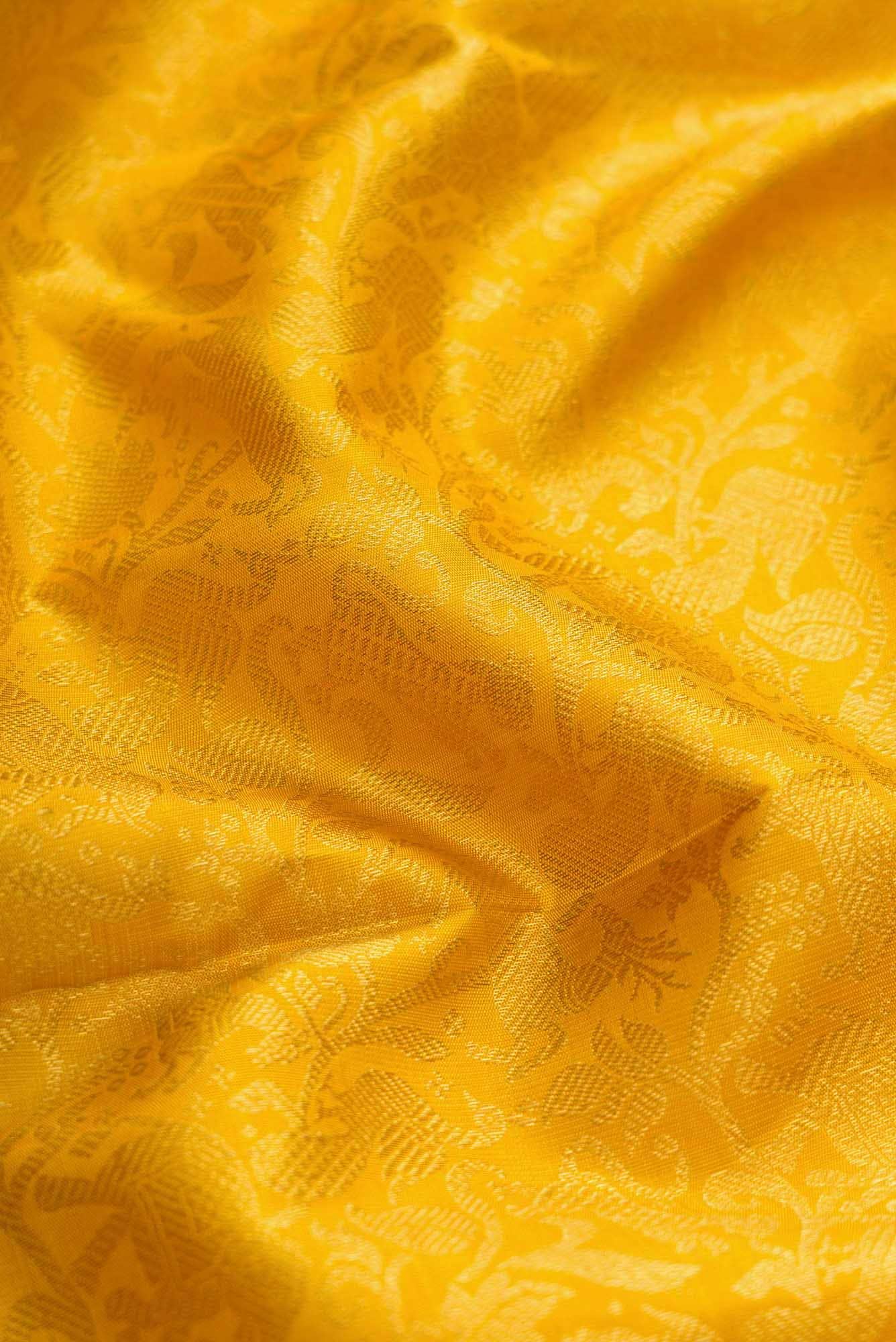 Pure Silk Pure Zari Mustard Dual Tone Kanchipuram Saree