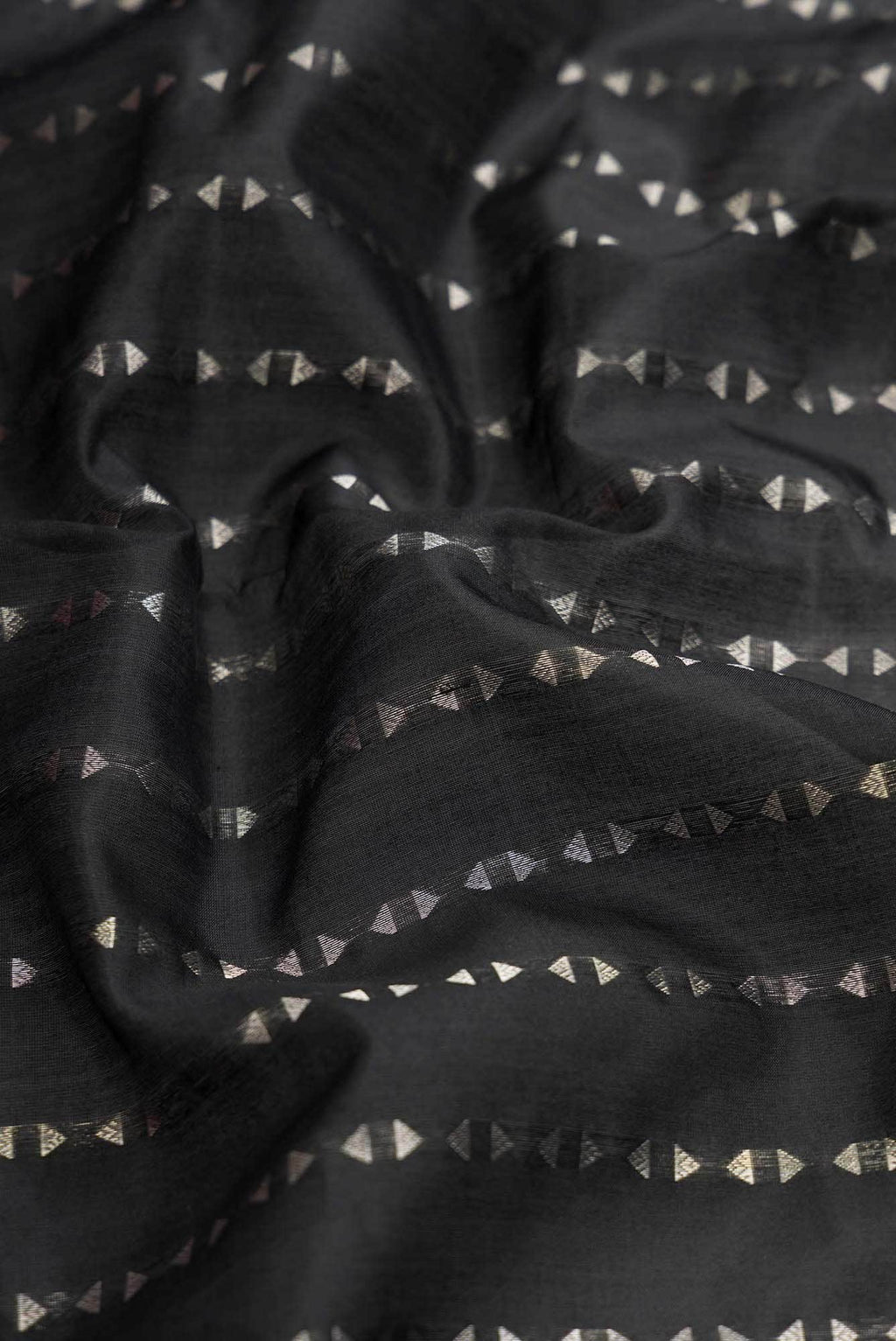 Black Dual Tone Blended Banarasi Silk Saree