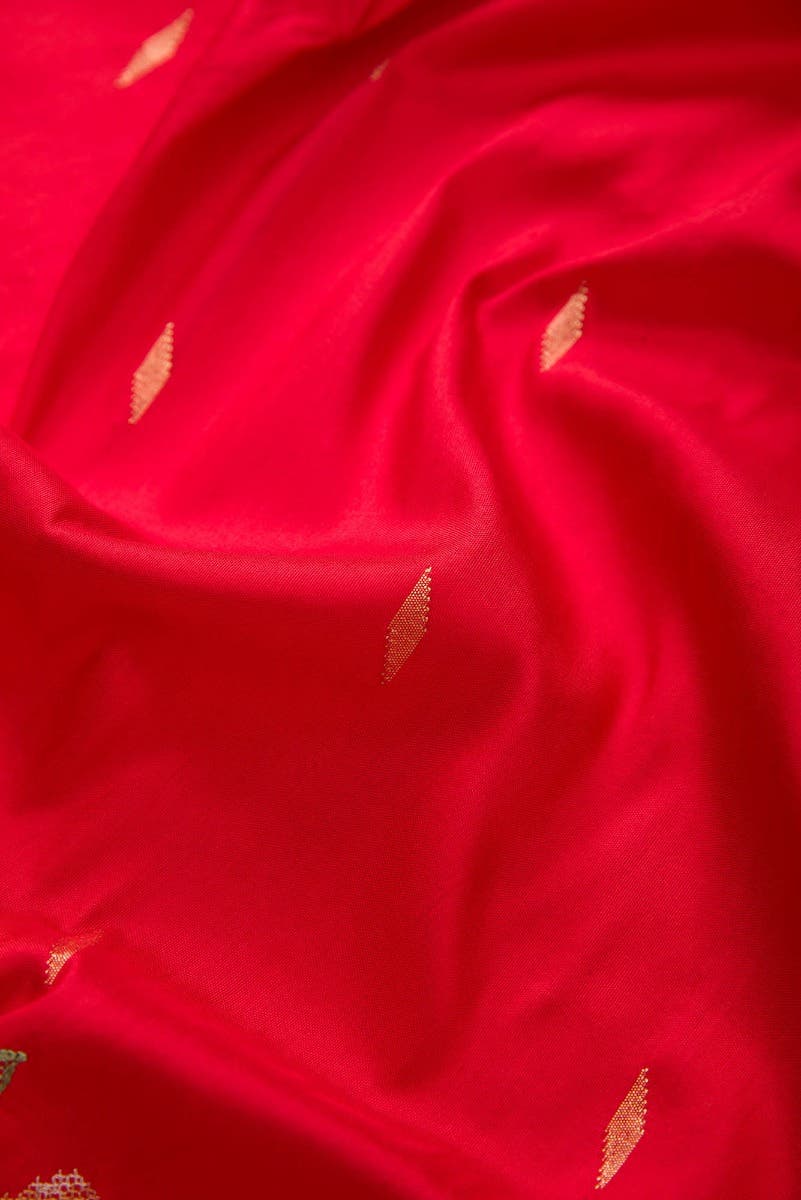 Pure Silk Pure Zari Red Dual Tone Paithani Saree