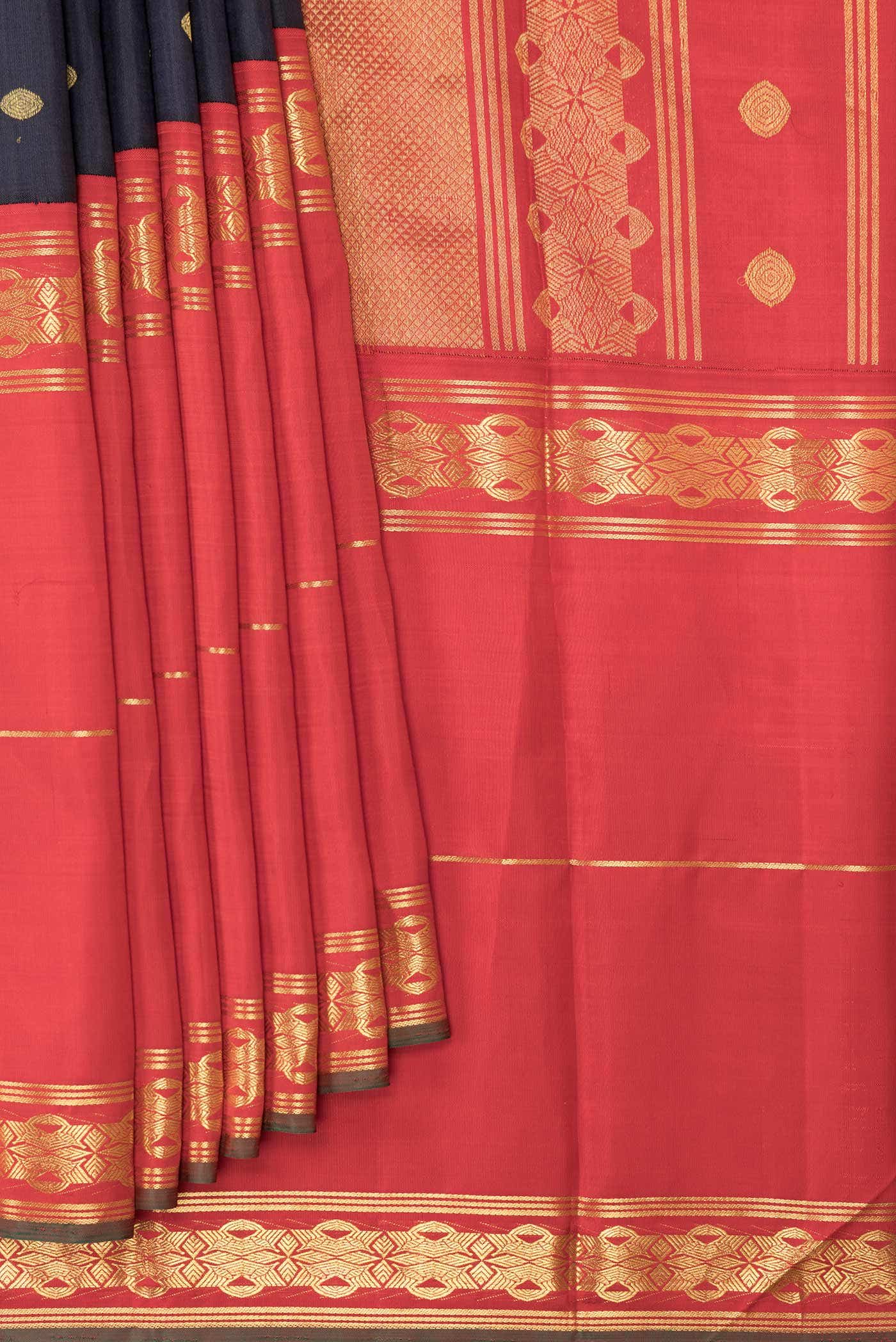 Pure Silk Pure Zari Red Black and Green Dual Tone Kanchipuram Saree