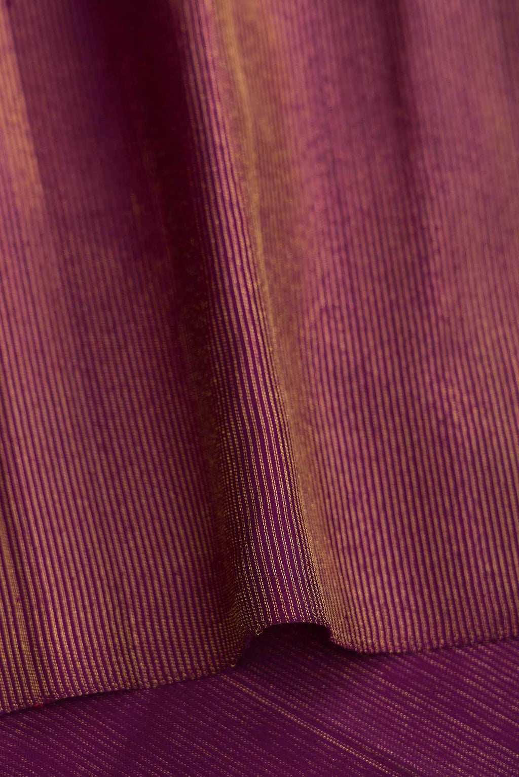 Magenta Dual Tone Kanchipuram Tissue Silk Saree