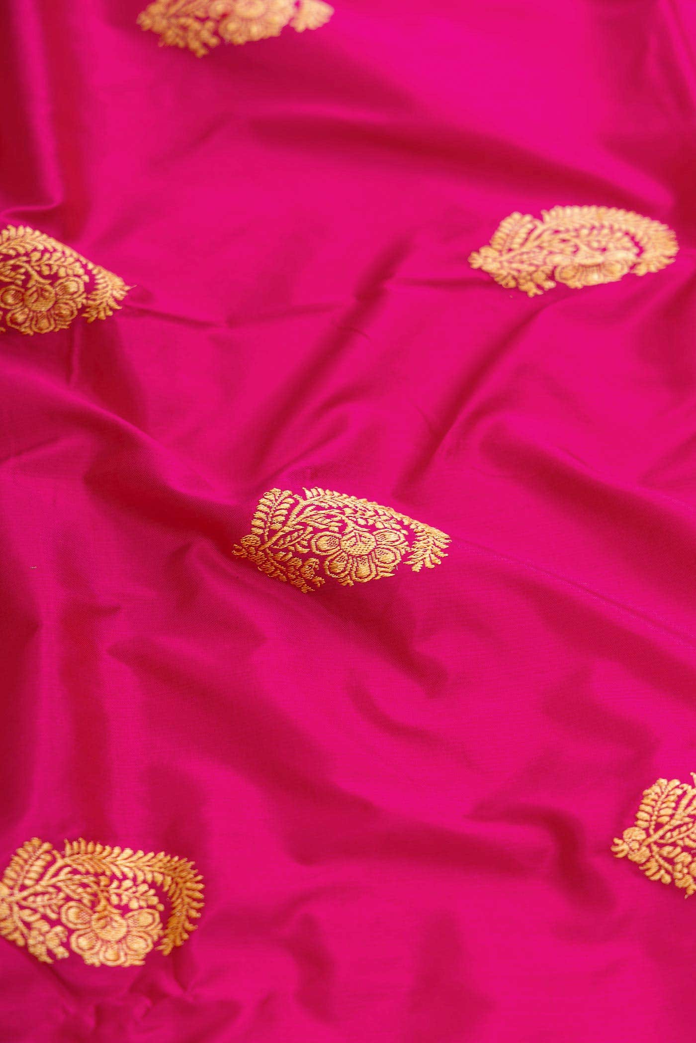Dark Pink Dual Tone Blended Banarasi Silk Saree