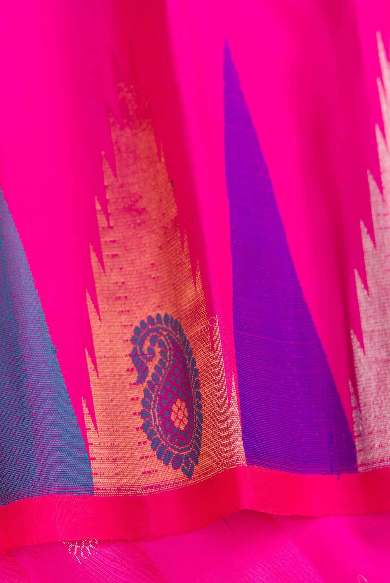 Peacock Blue Dual Tone Gadwal Silk Saree