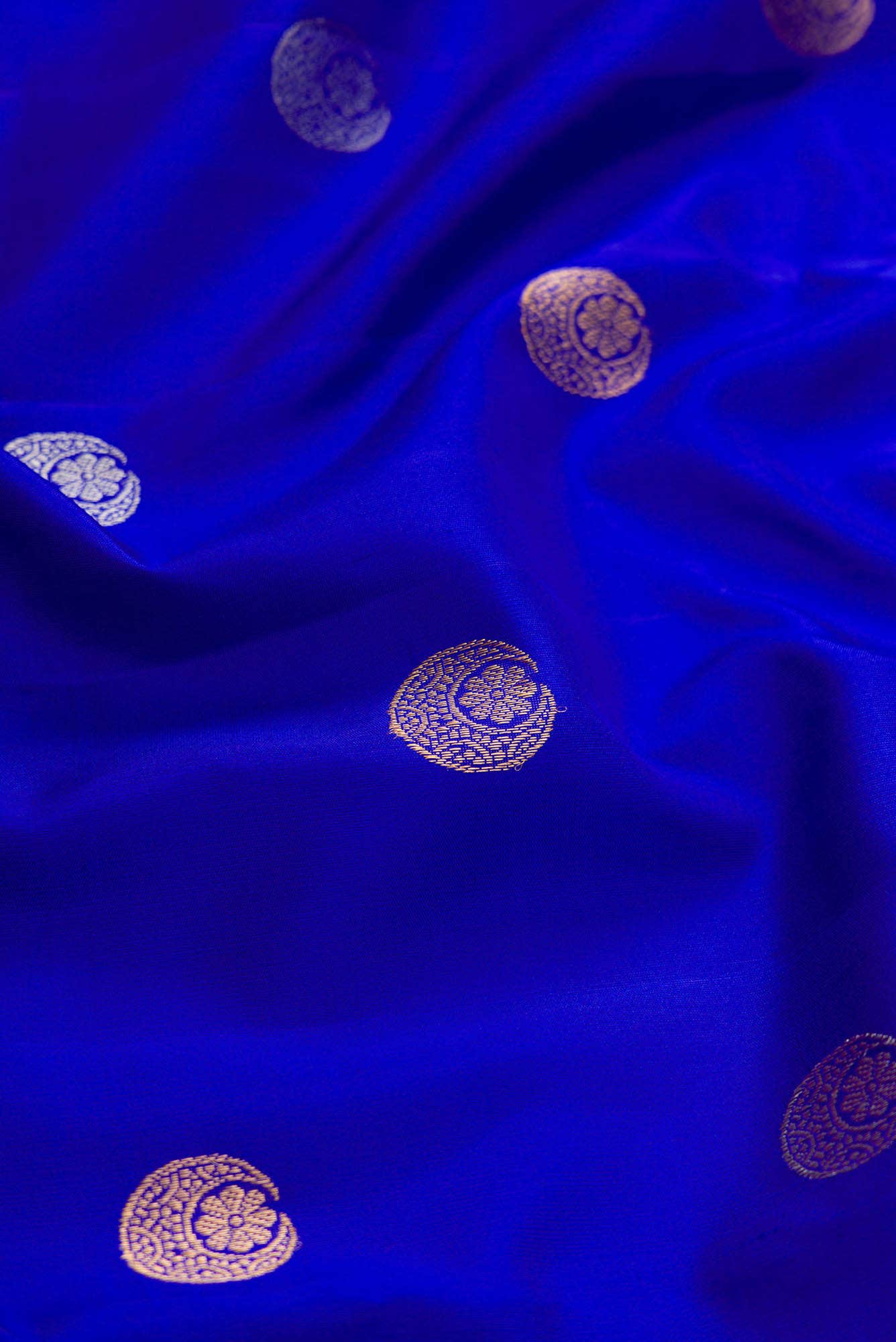Royal Blue Dual Tone Gadwal Silk Saree