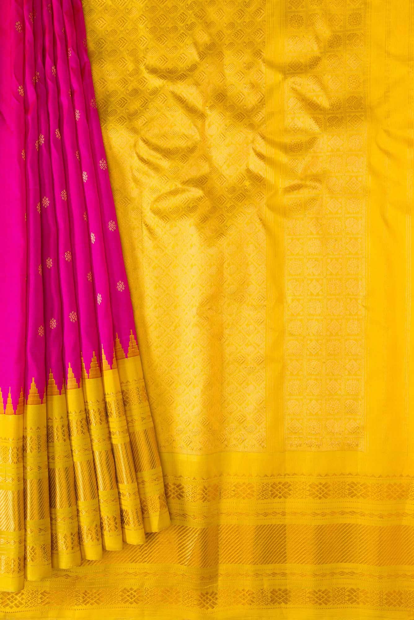 Pink Dual Tone Gadwal Silk Saree
