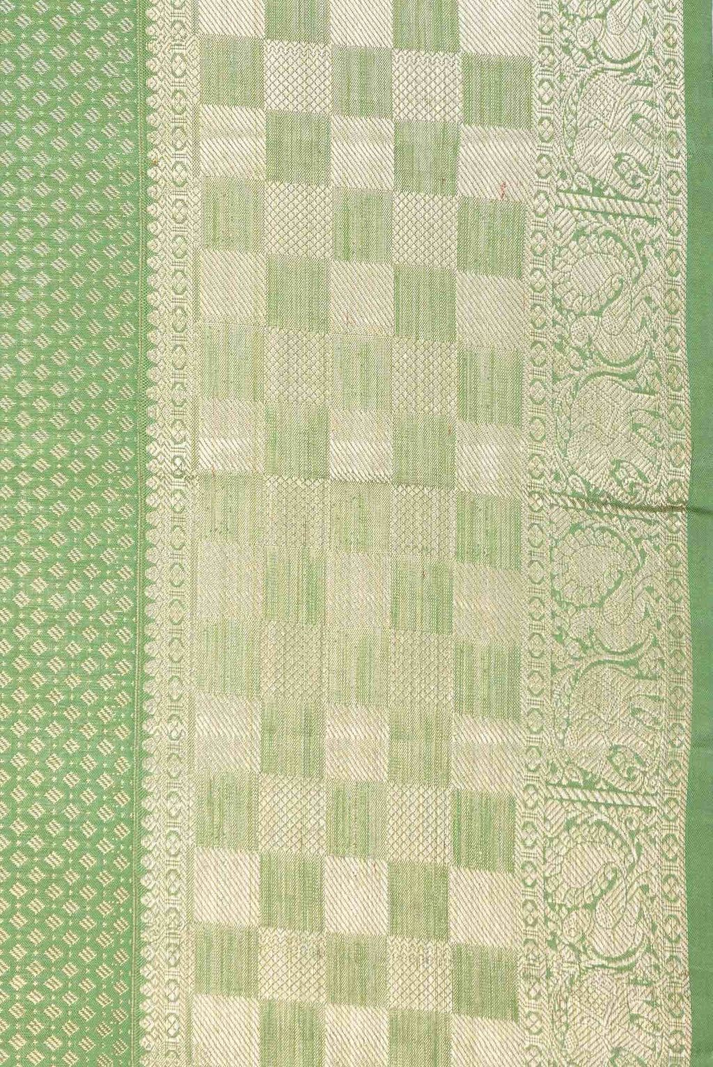Green Dual Tone Kanchipuram Silk Saree