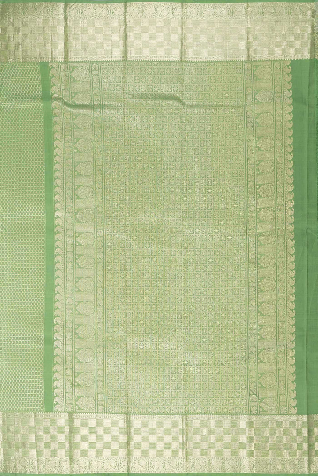Green Dual Tone Kanchipuram Silk Saree
