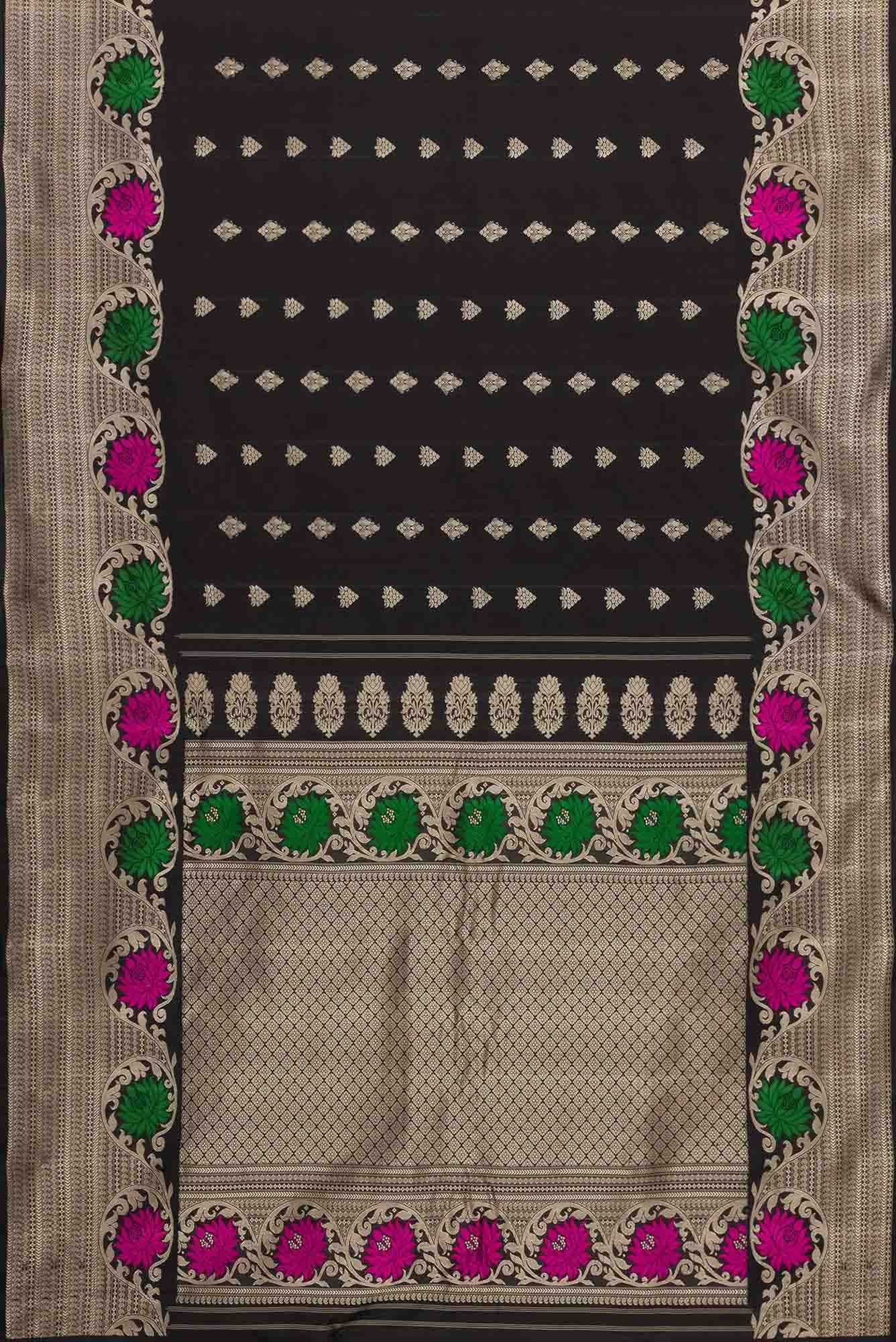 Black Dual Tone Gadwal Silk Saree
