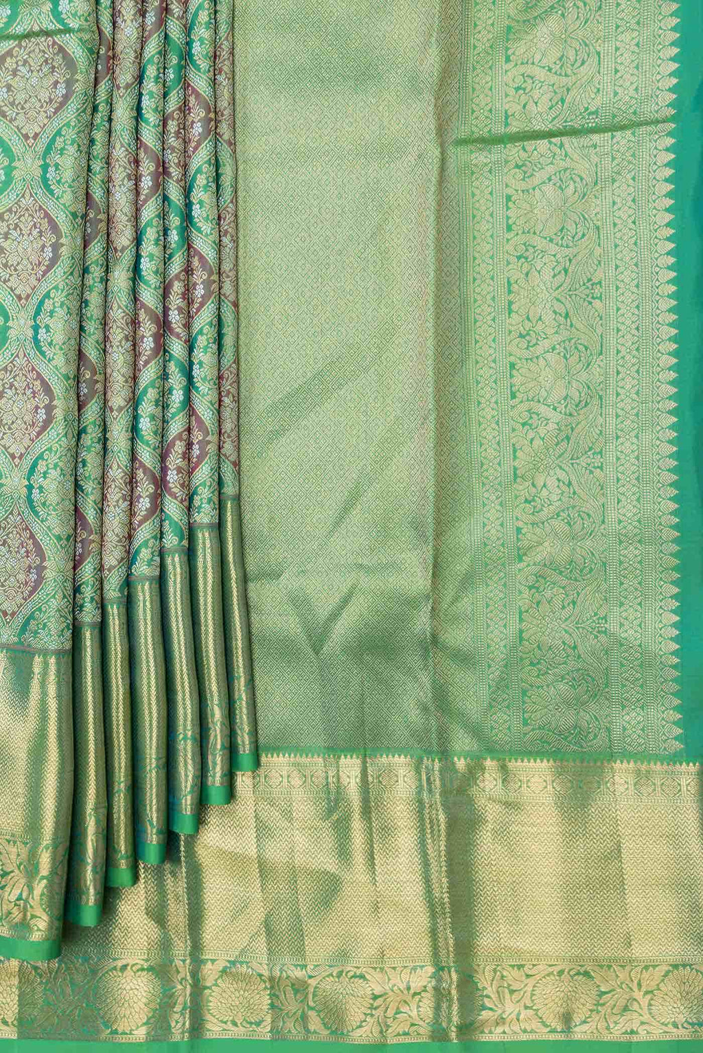 Parrot Green Dual Tone Kanchipuram Silk Saree