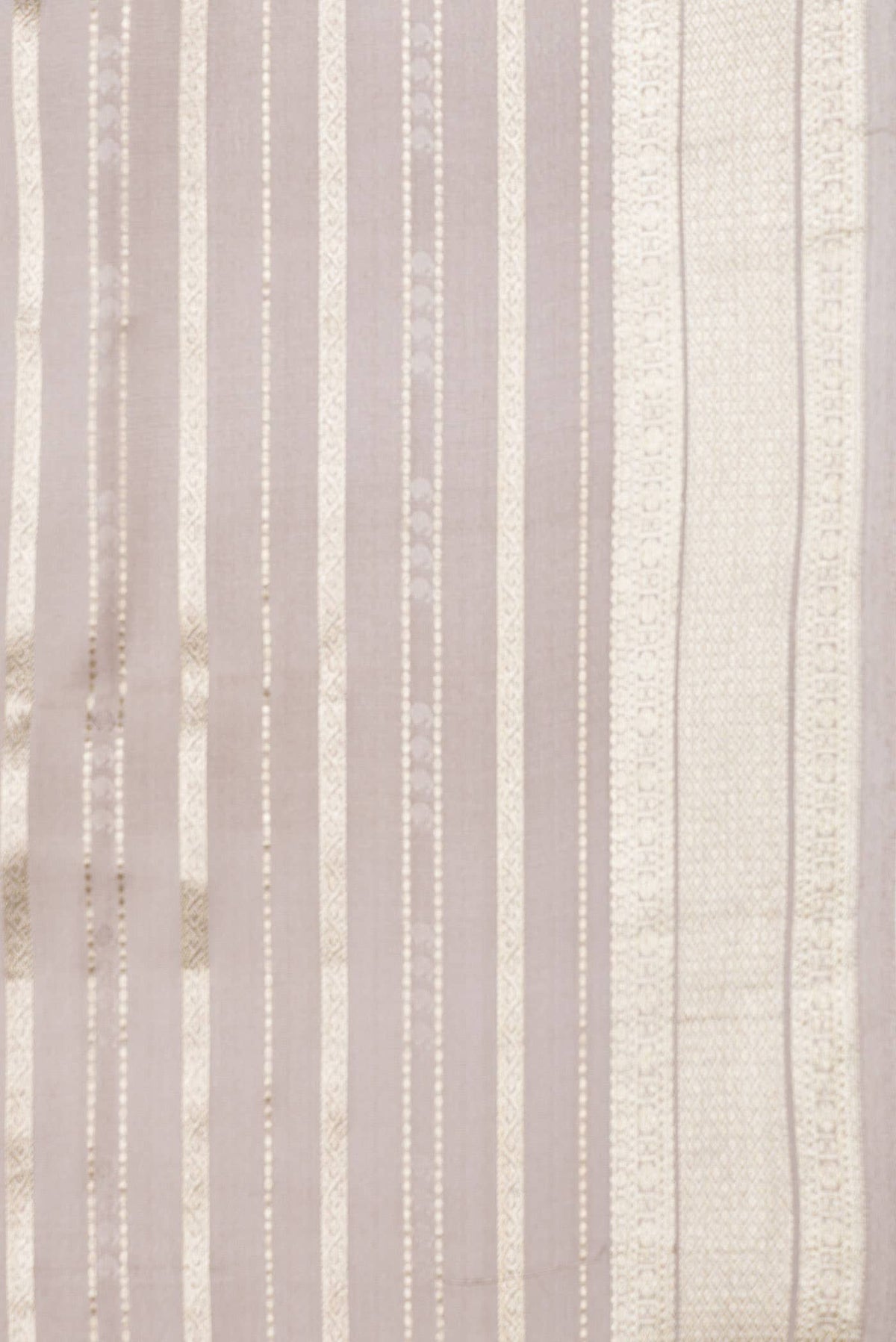 Grey Mysore Crepe Saree