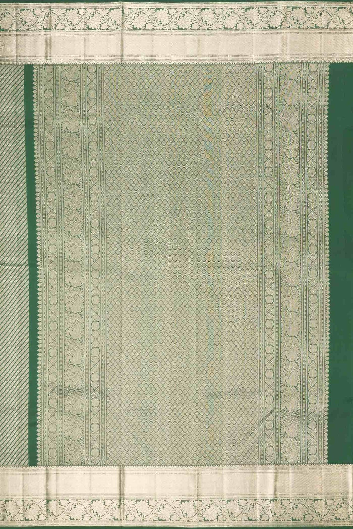 Green Dual Tone Kanchipuram Silk Saree