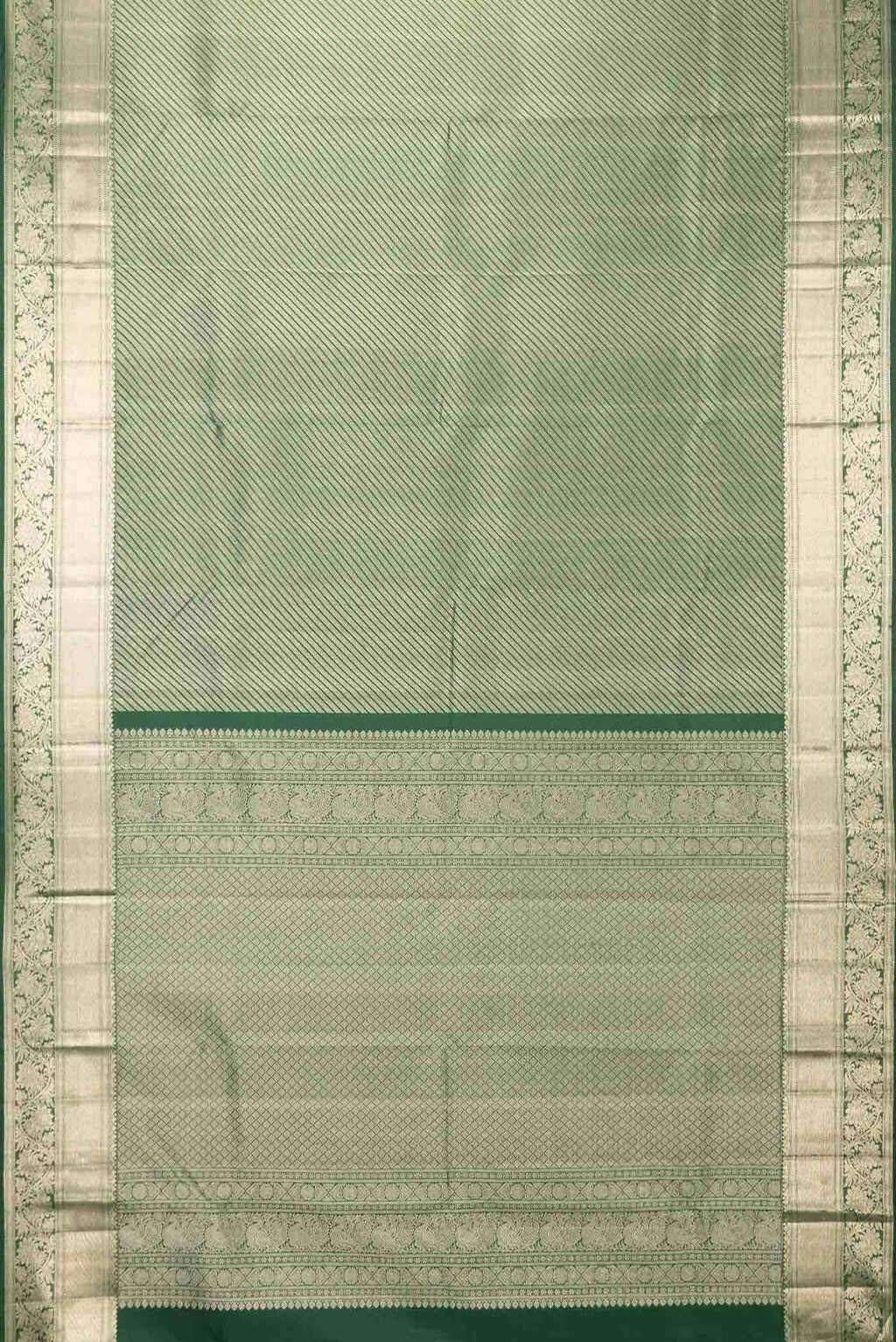 Green Dual Tone Kanchipuram Silk Saree