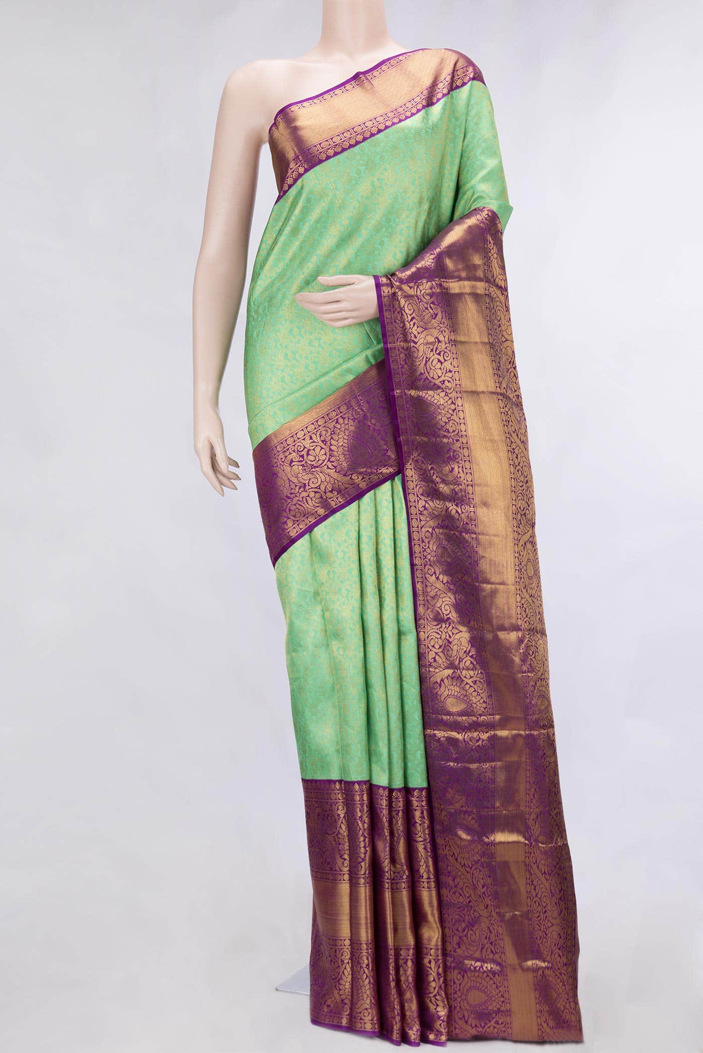 Parrot Green Dual Tone Kanchipuram Silk Saree