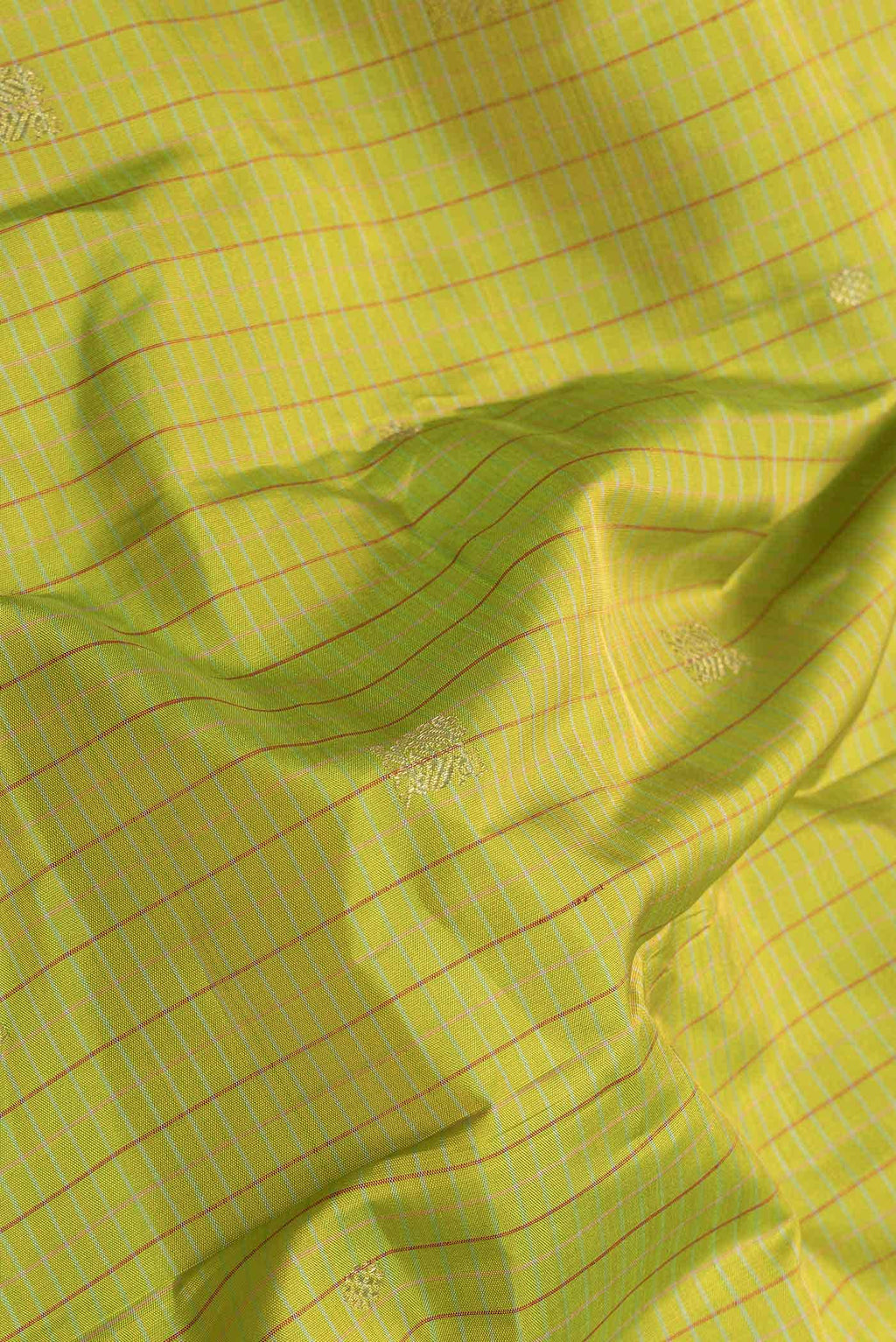 Pure Silk Pure Zari Parrot Green Dual Tone Kanchipuram Saree