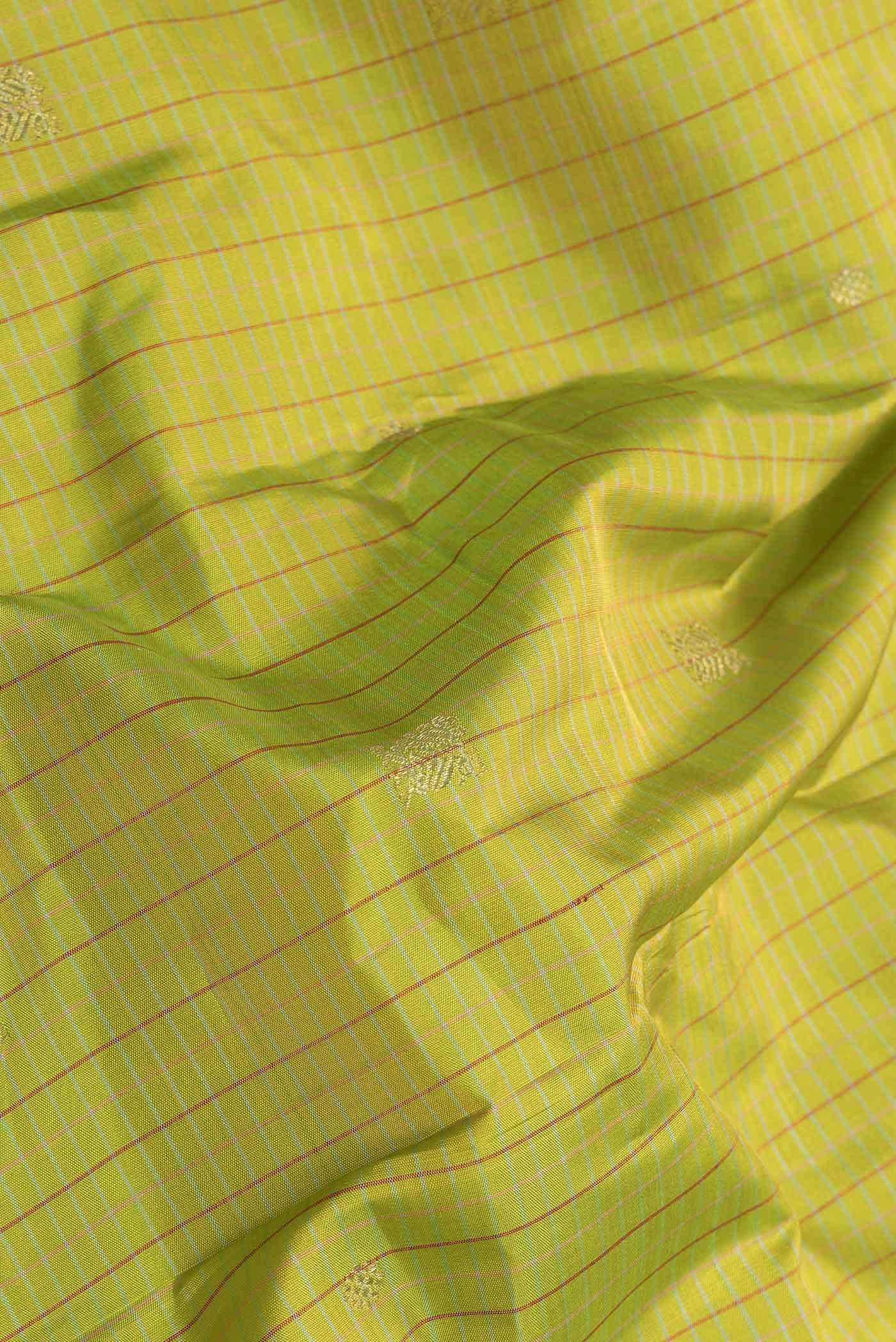 Pure Silk Pure Zari Parrot Green Dual Tone Kanchipuram Saree