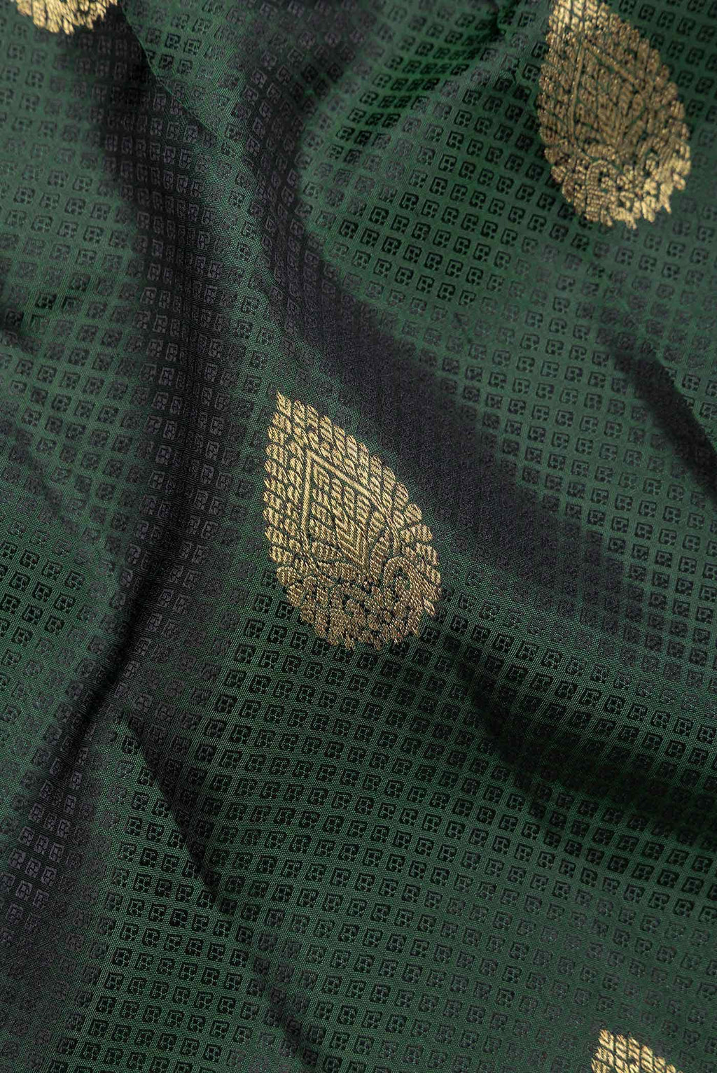 Pure Silk Pure Zari Bottle Green Dual Tone Kanchipuram Saree