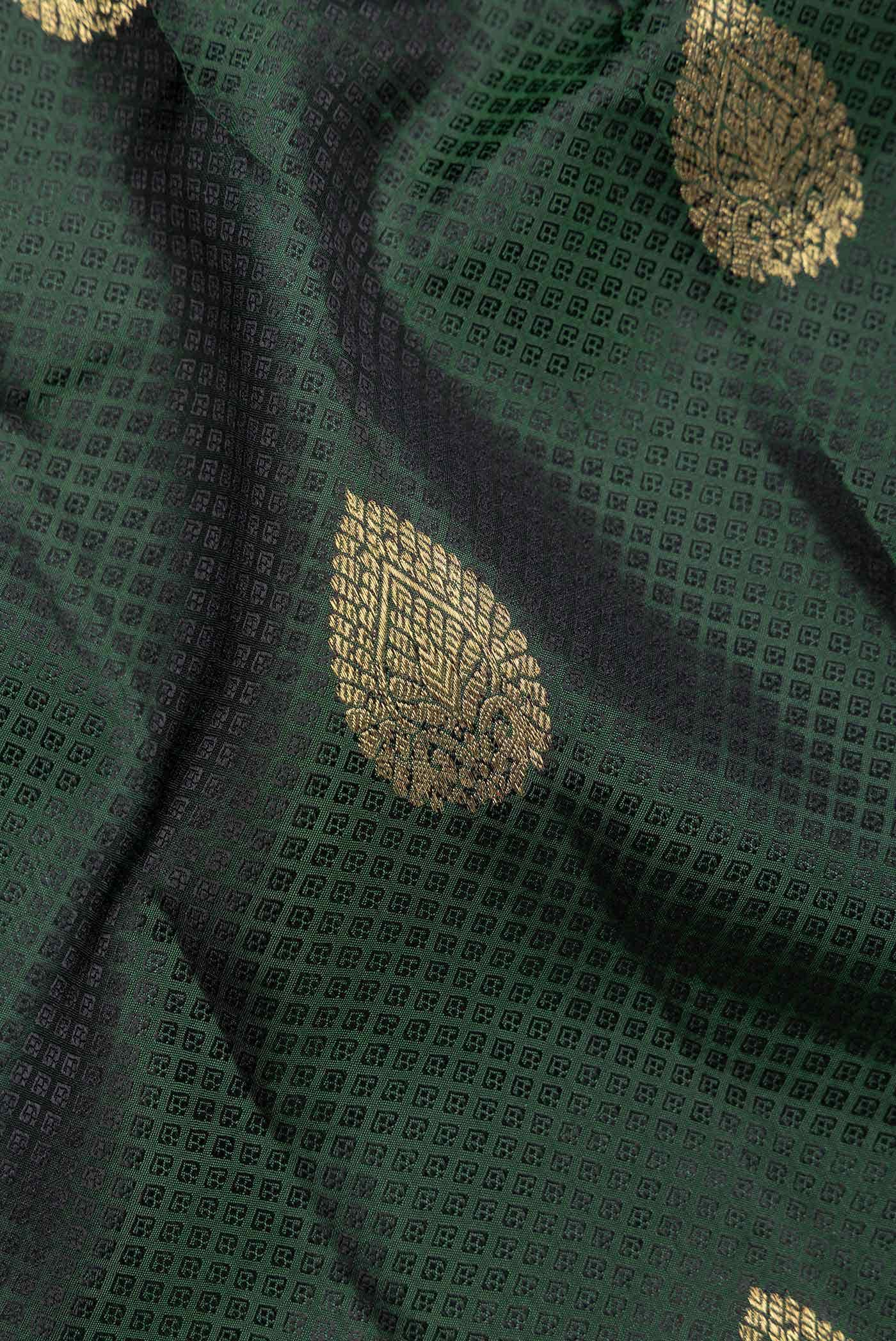 Pure Silk Pure Zari Bottle Green Dual Tone Kanchipuram Saree