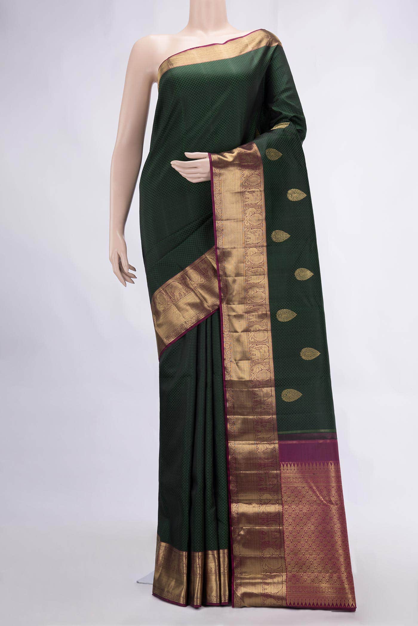 Pure Silk Pure Zari Bottle Green Dual Tone Kanchipuram Saree